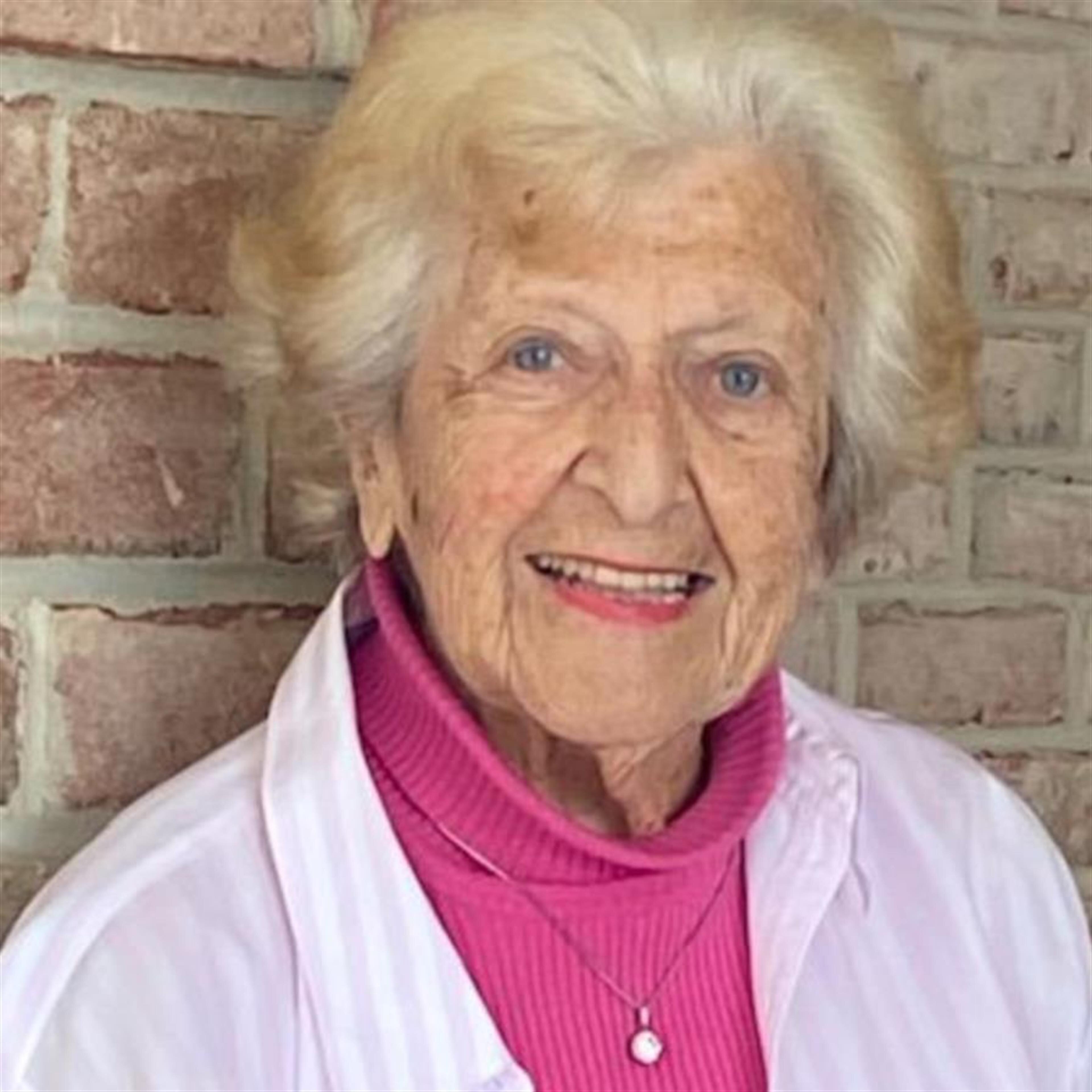Estelle Winer