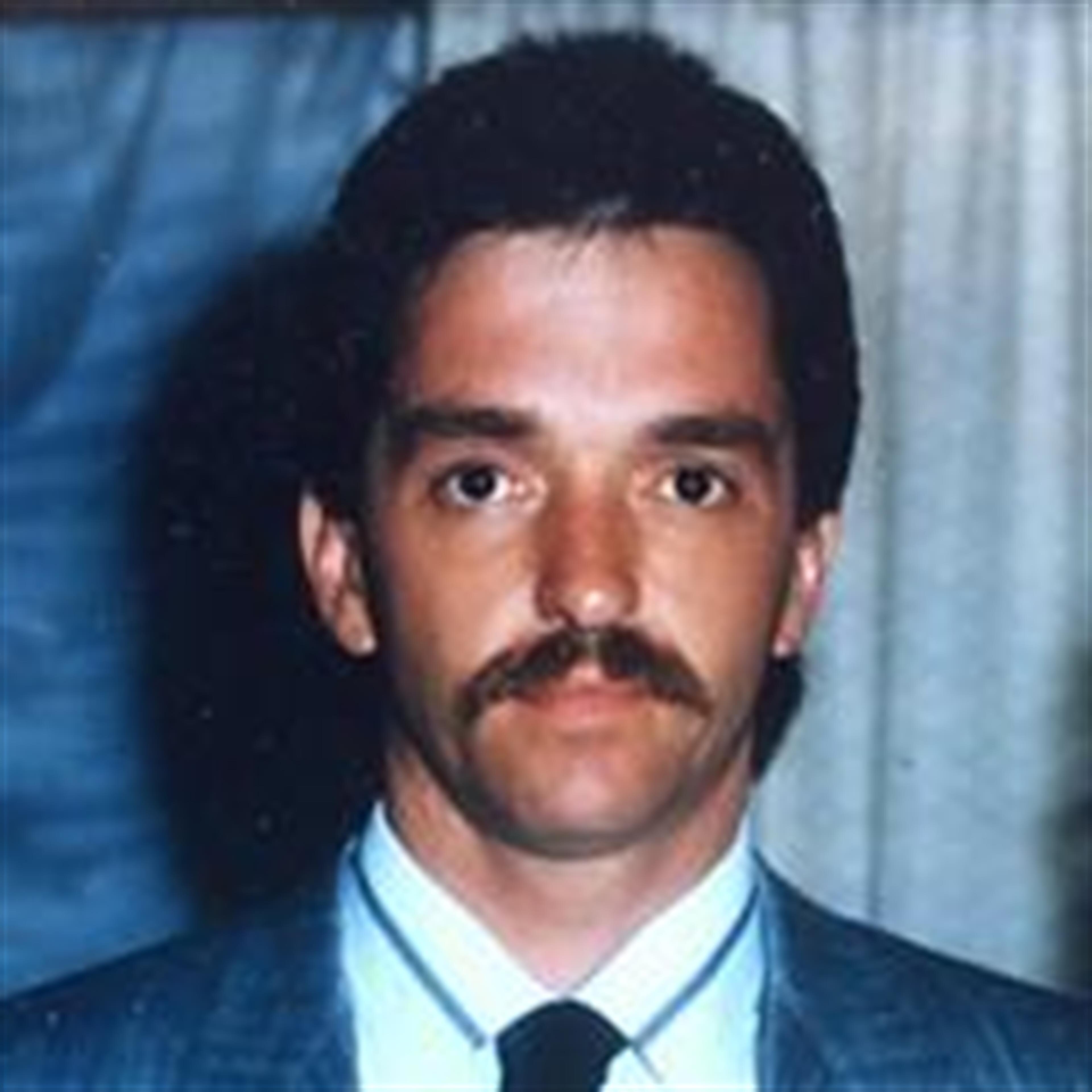 Ron Dean Herbert (Bolivar)