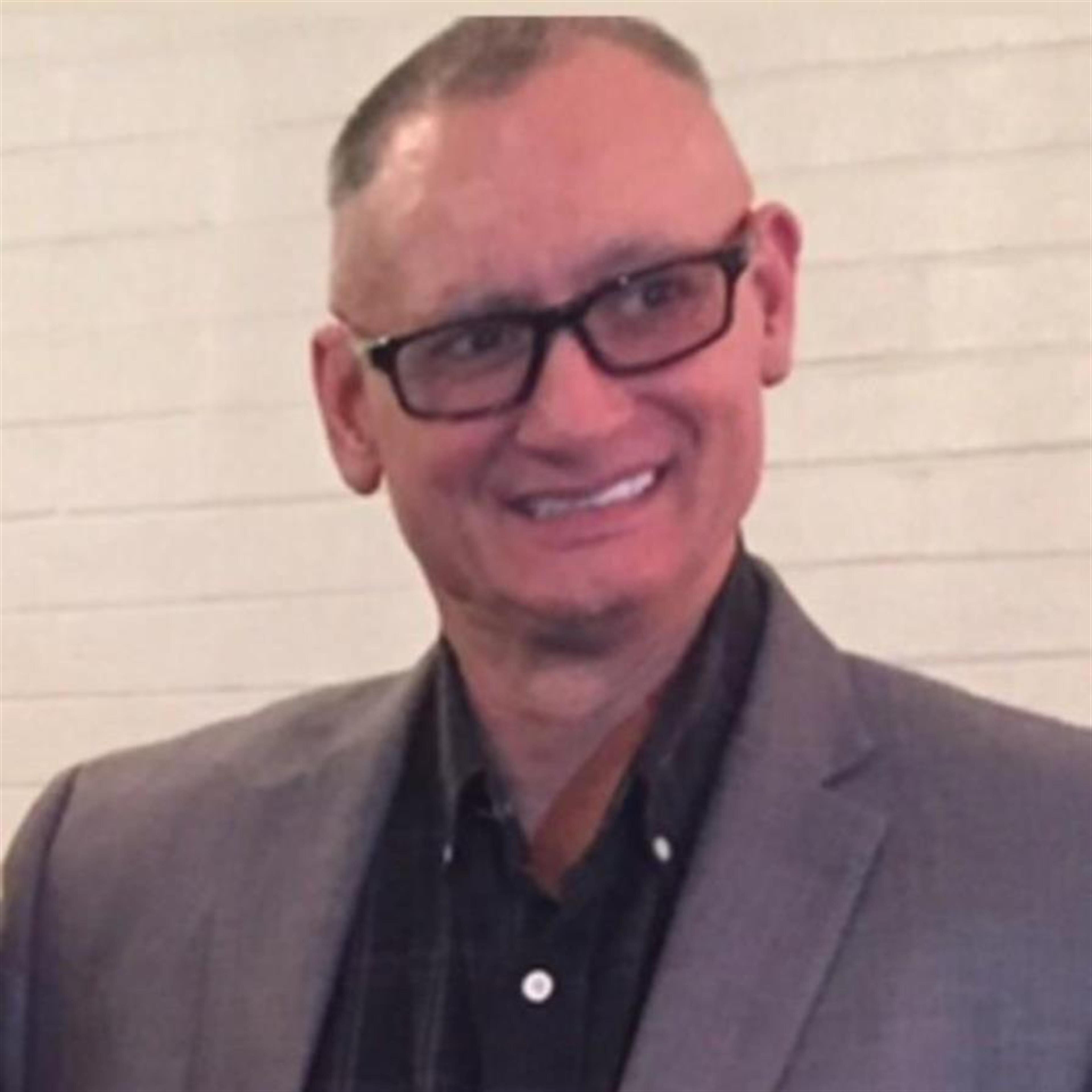 Dean Peter Retsinas
