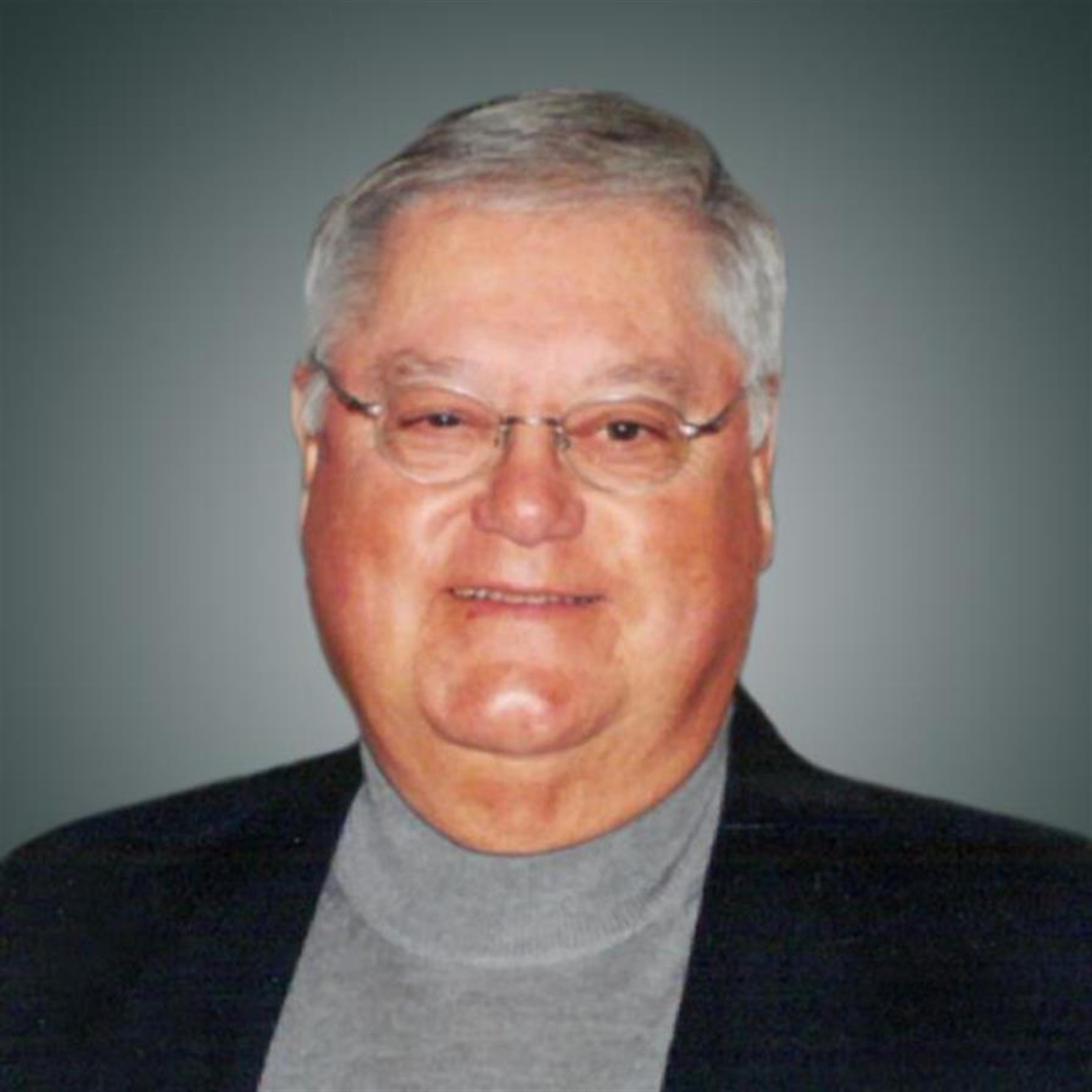 Lloyd Wallace Hayes