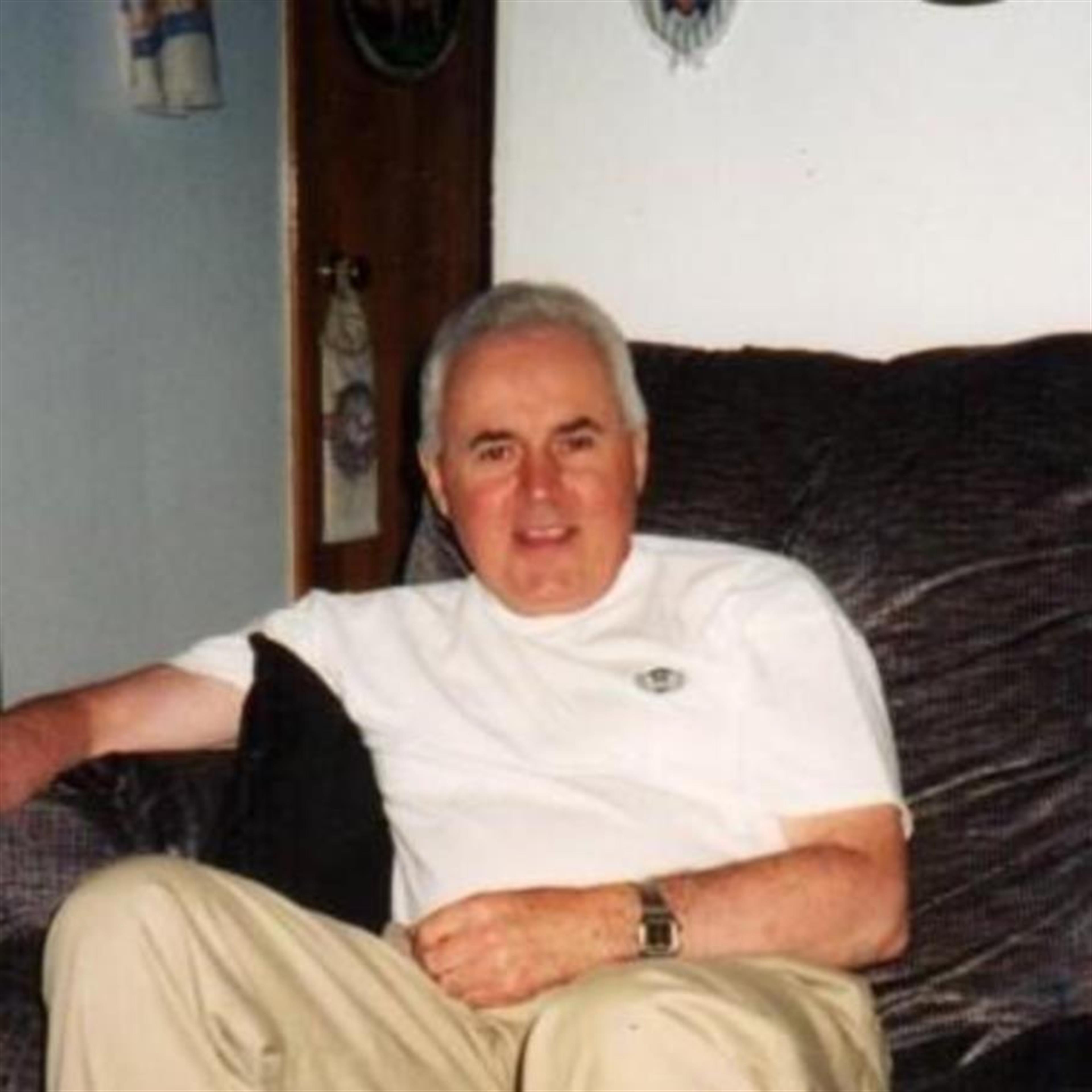 Charles A Huetter