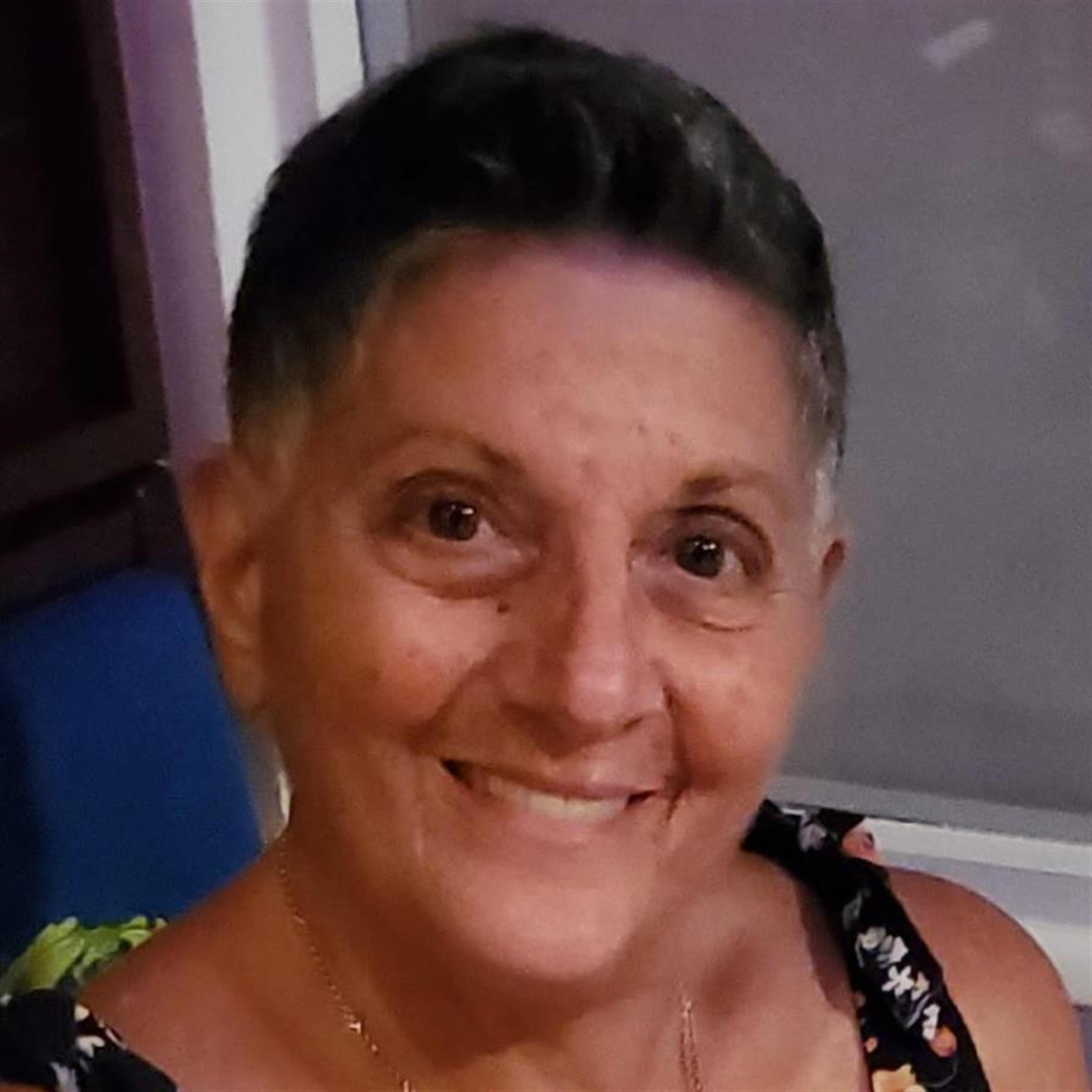 Nicolette Sewell
