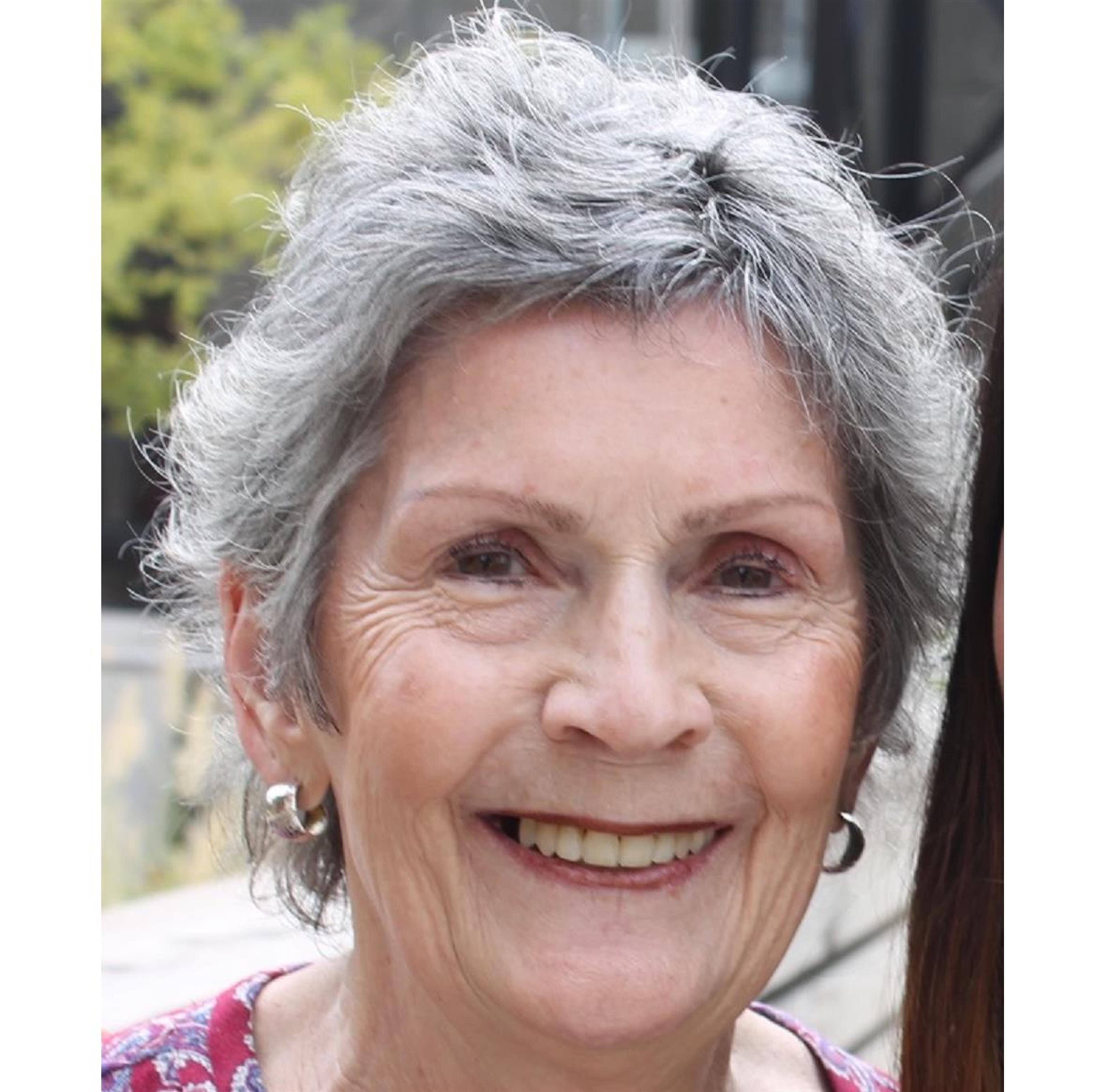 Elizabeth (Liz) Dee Lobban