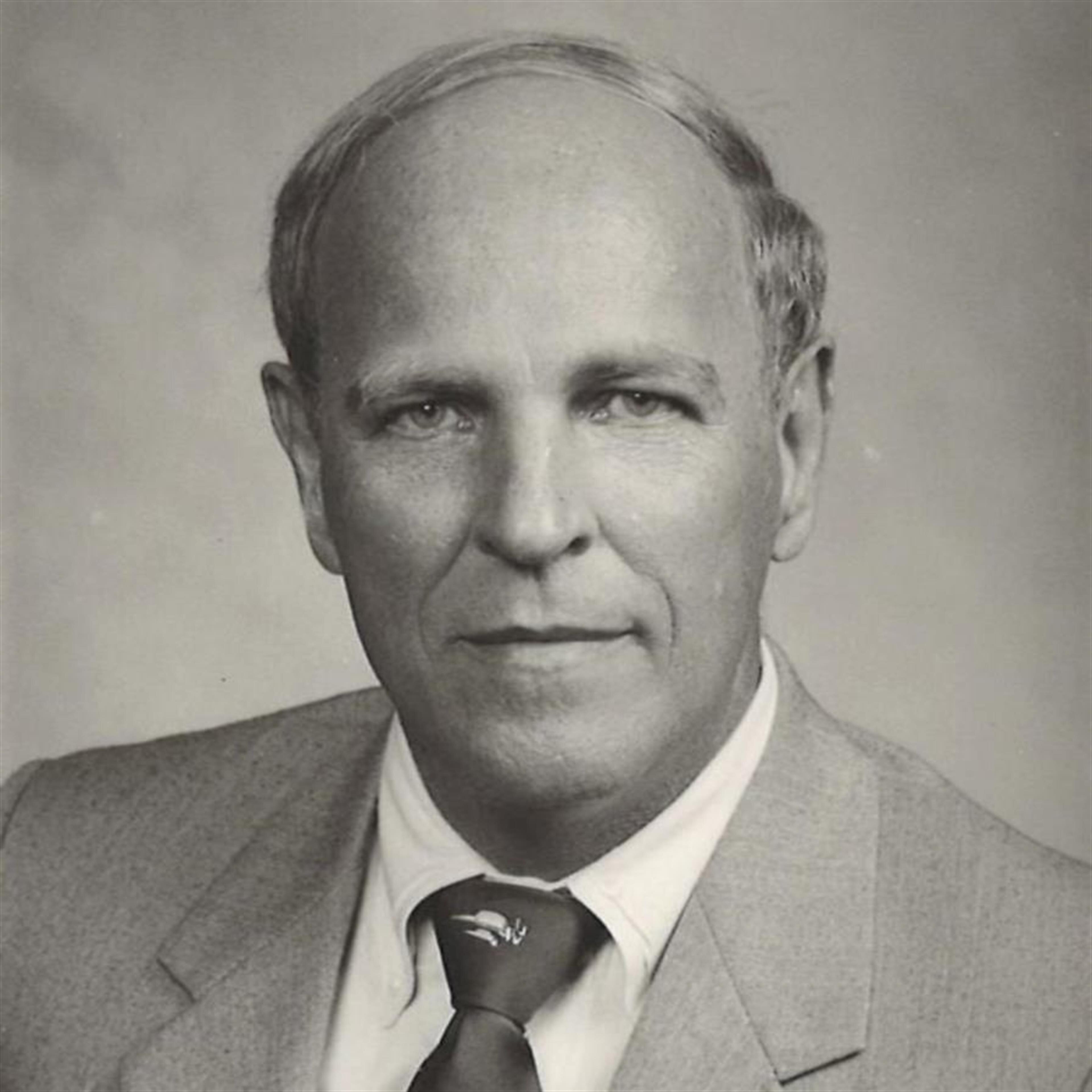 Dr O. Nelson DeCamp Jr