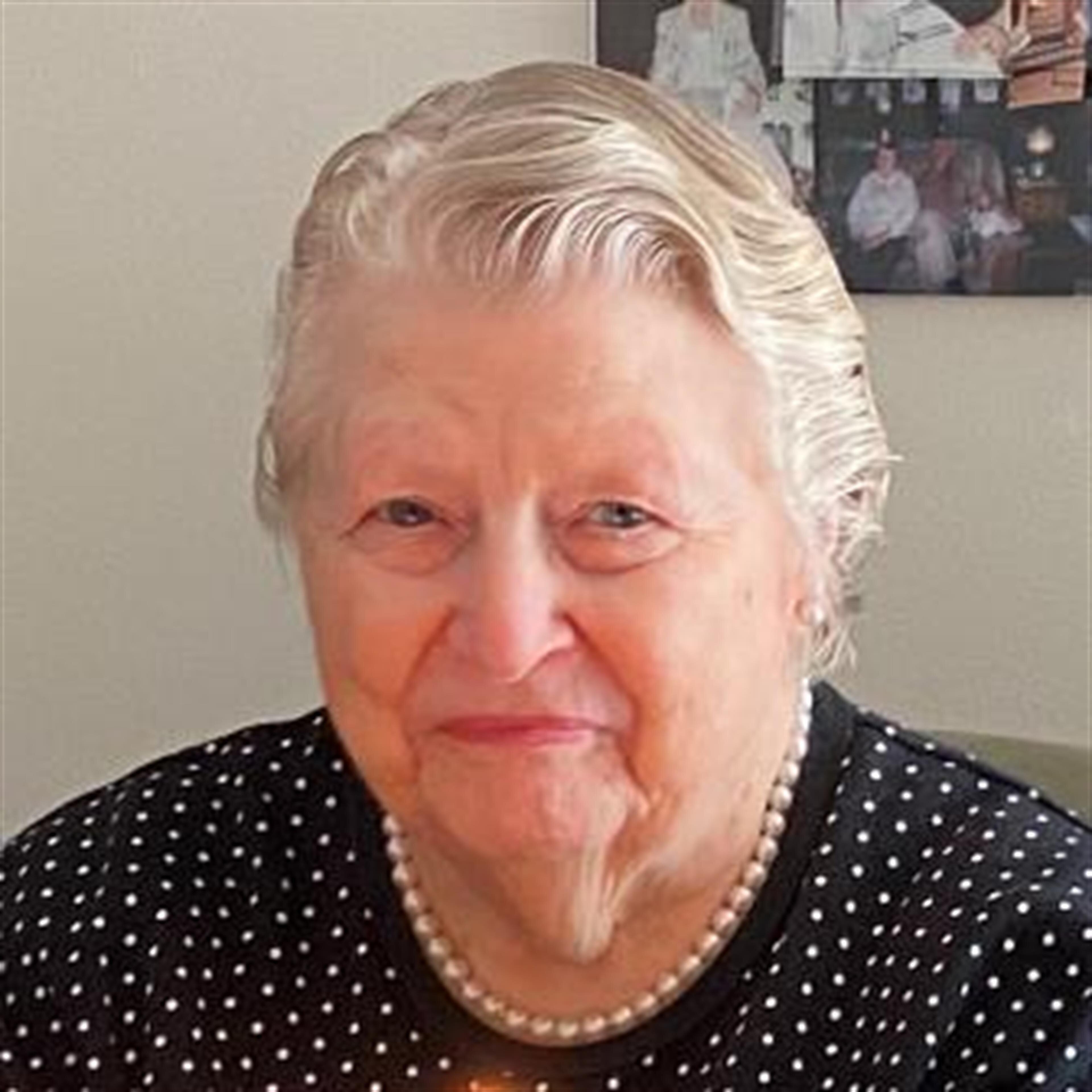 Eunice Maxine Antonetti