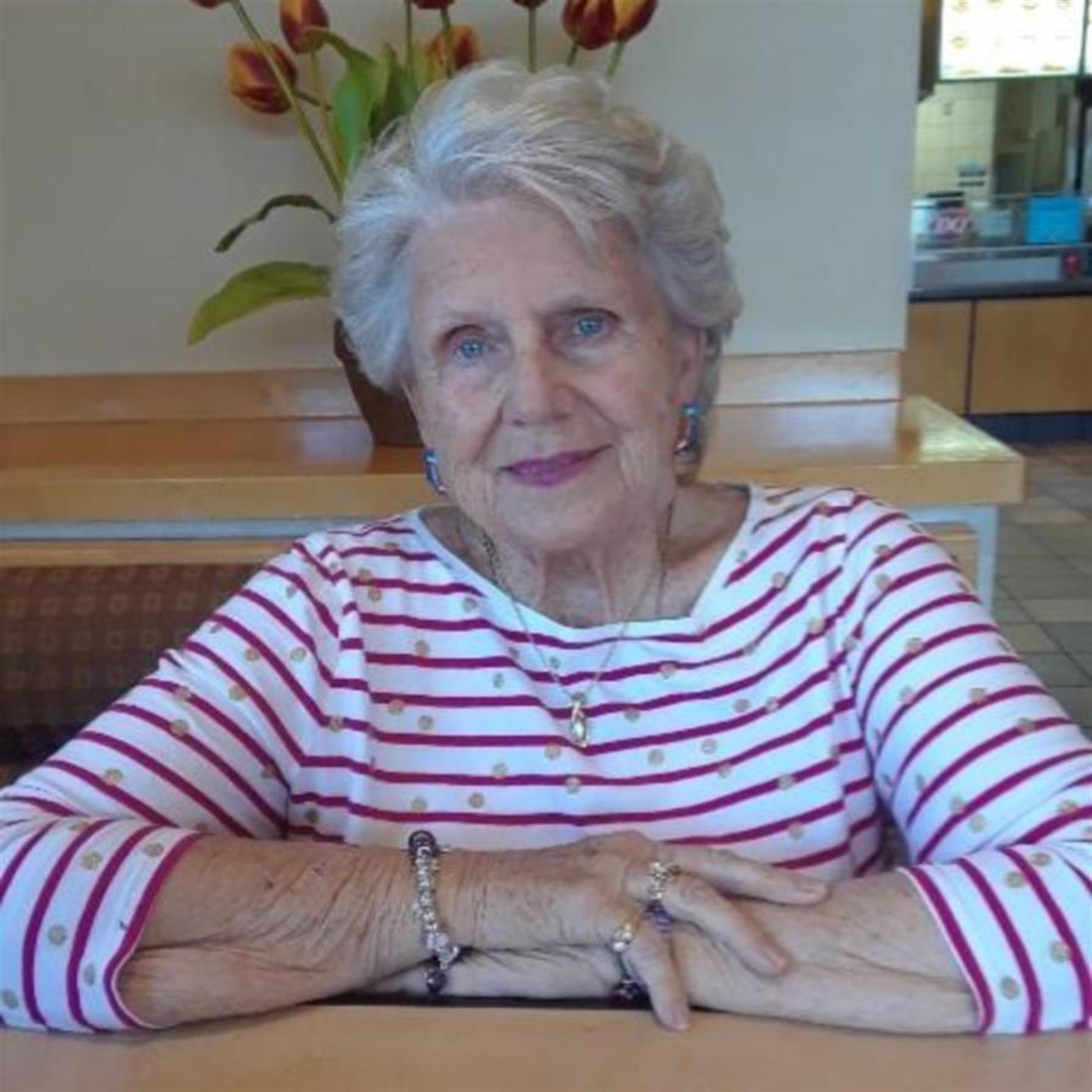 Linda Joanne Hull