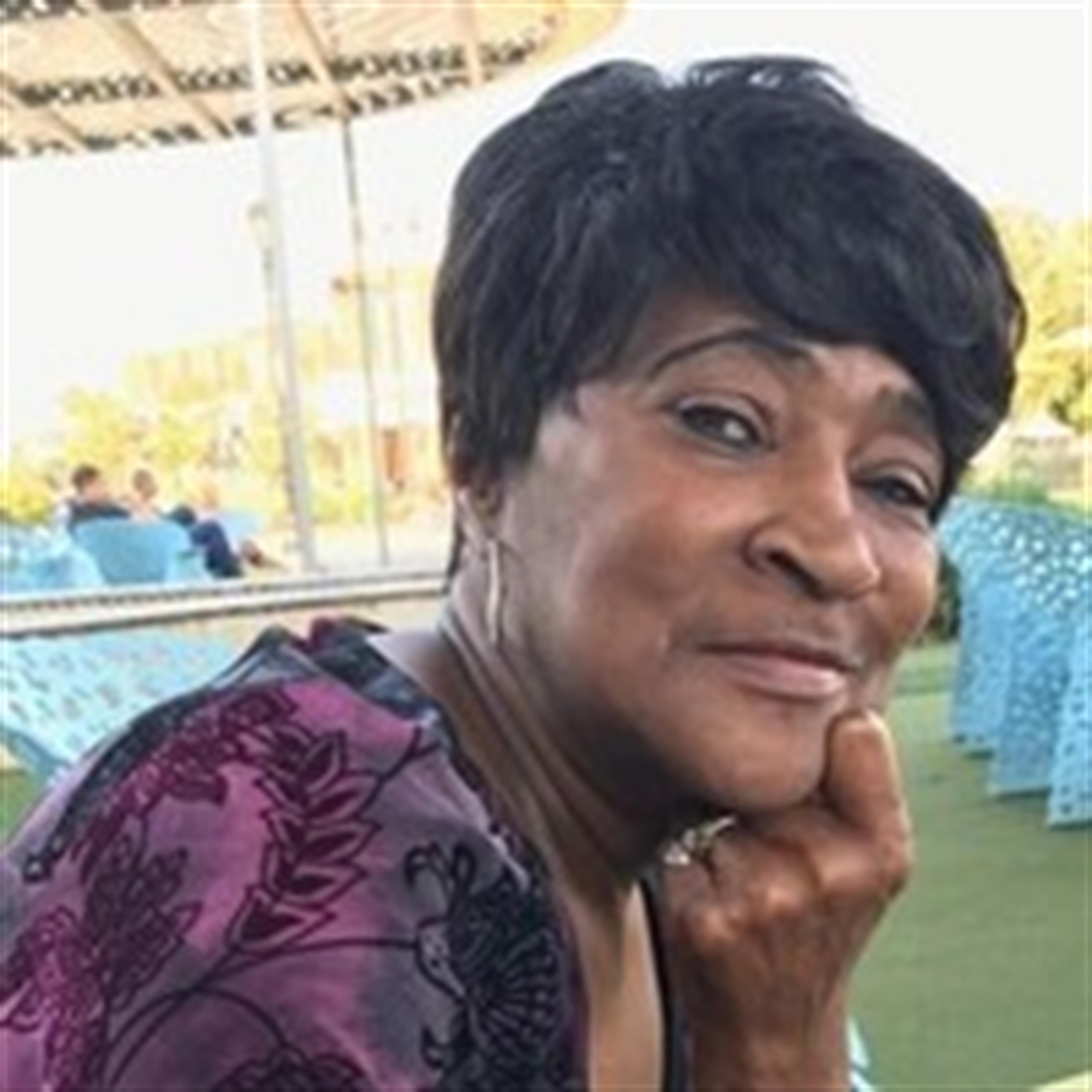 Mae Frances Haire's obituary picture