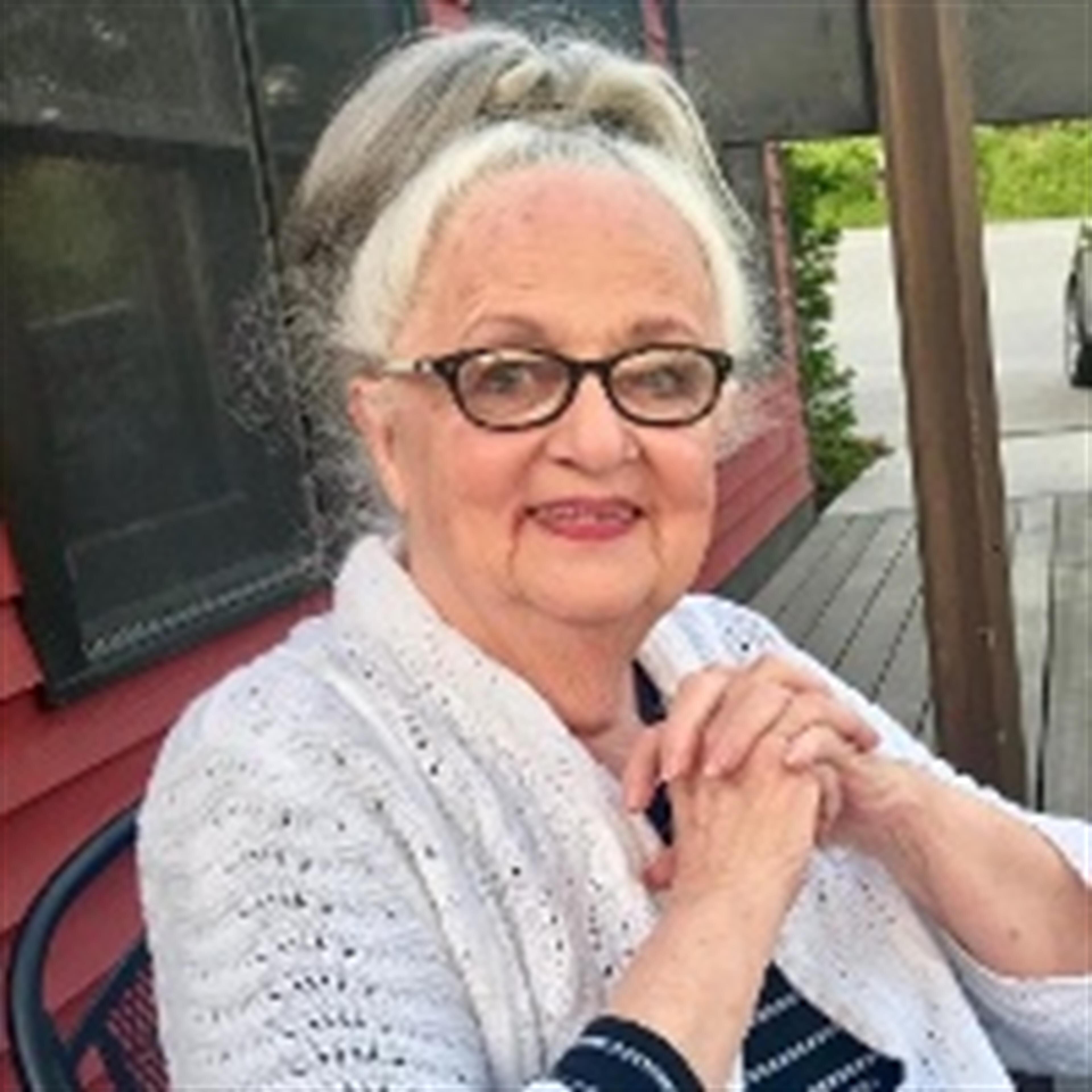 Eva Manette Porter