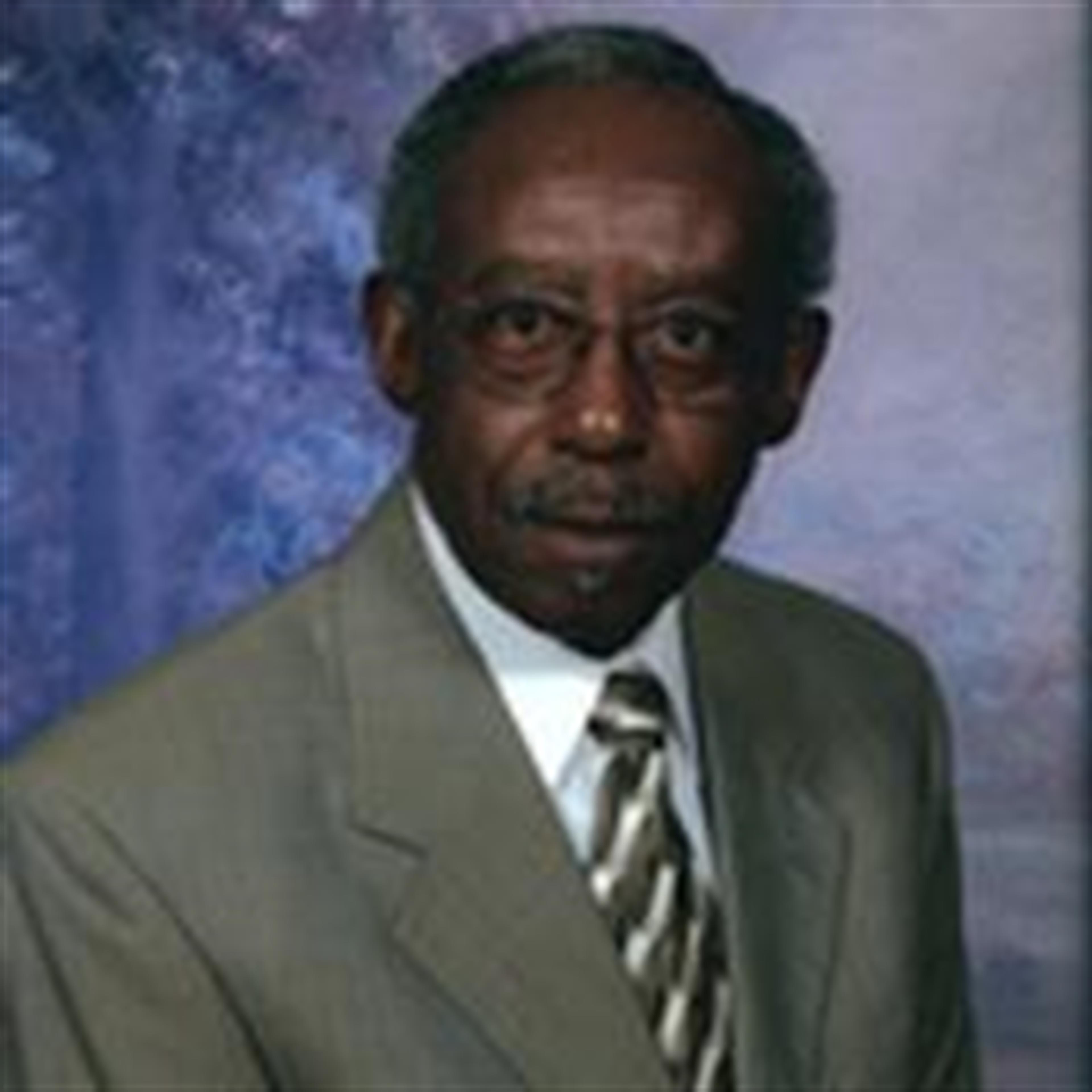 Leroy McPhaul's obituary picture