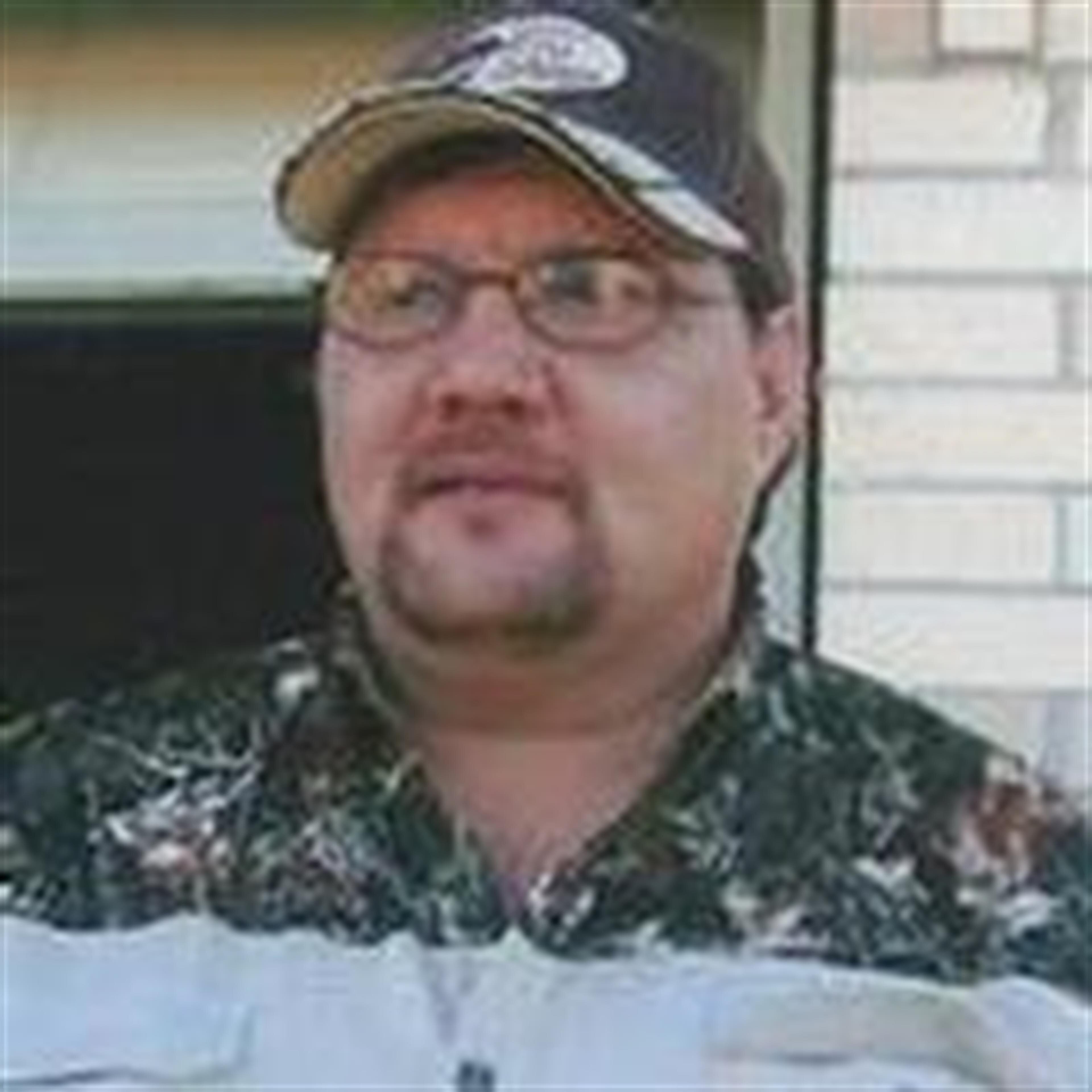 Oscar E Thigpen