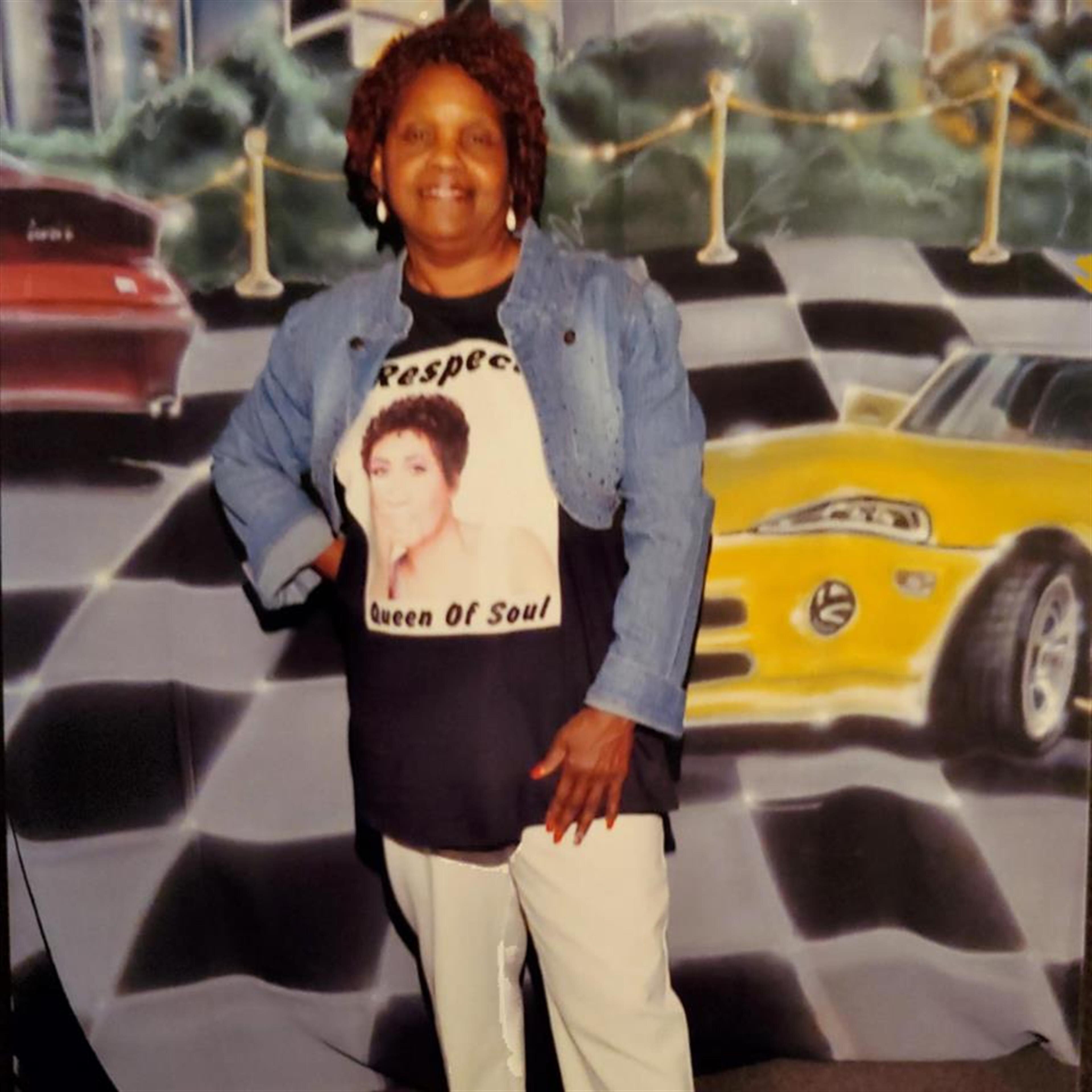 MS. DAISY LEE WALTON