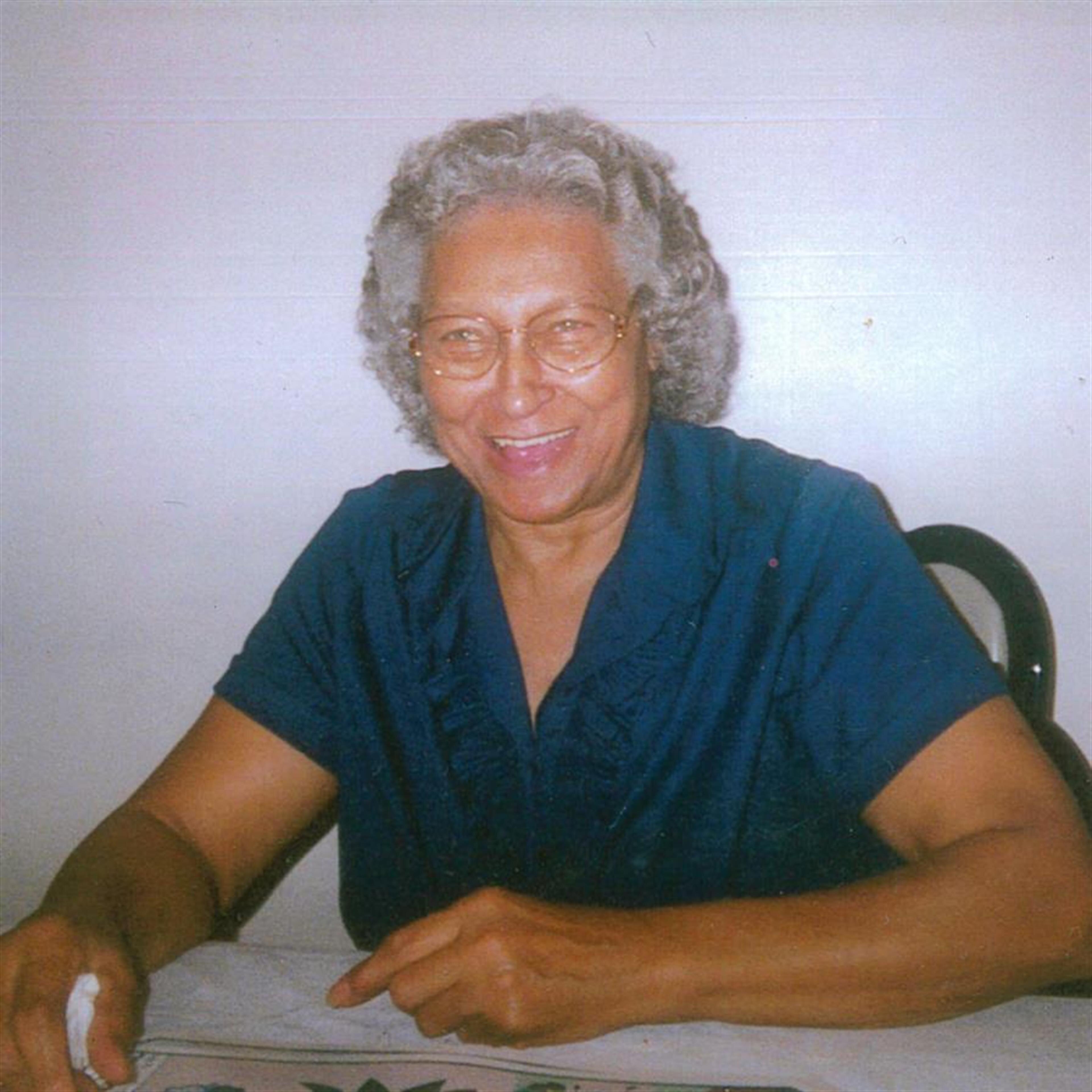 Ms. Elizabeth Tucker