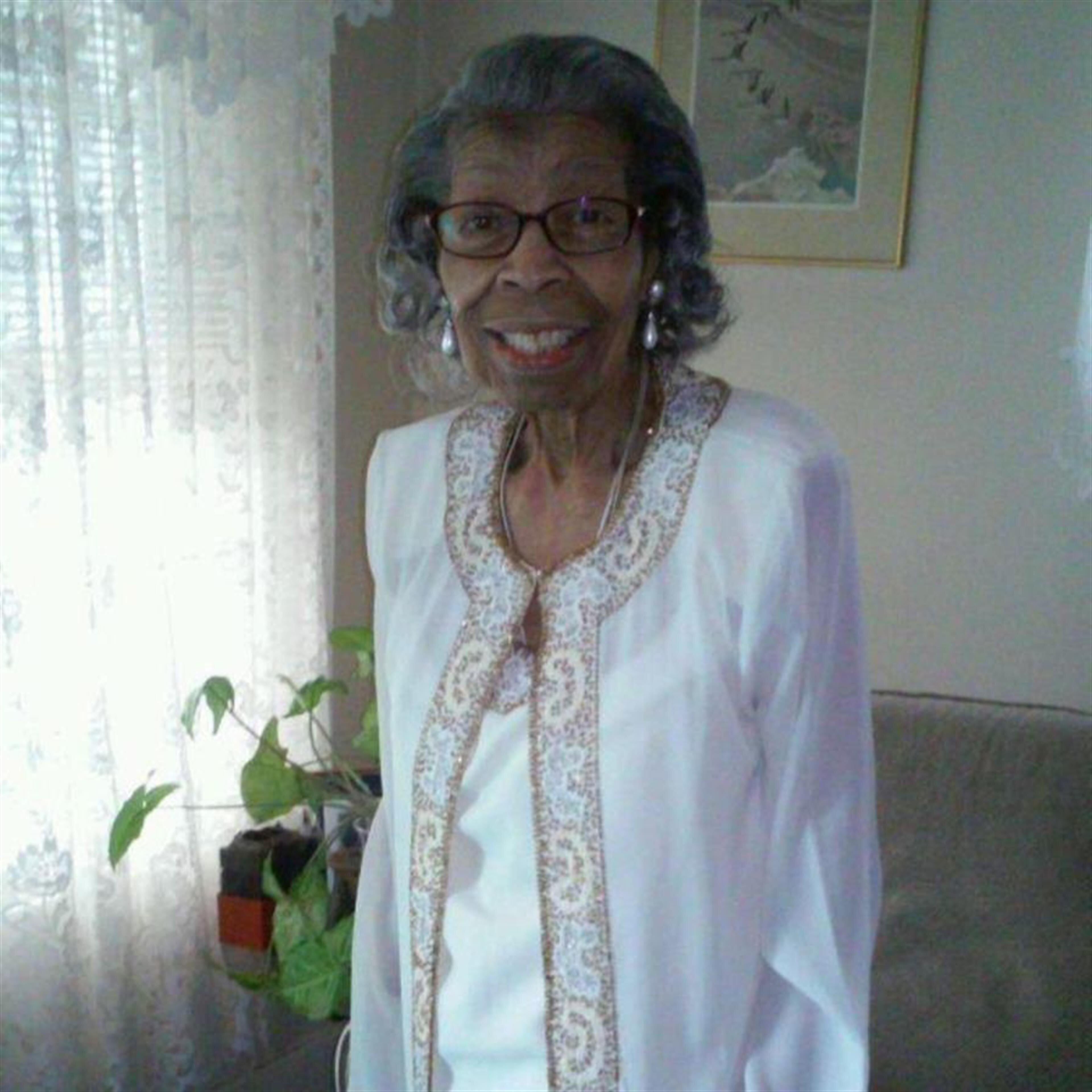 MRS. LEE CASTA DAVIS
