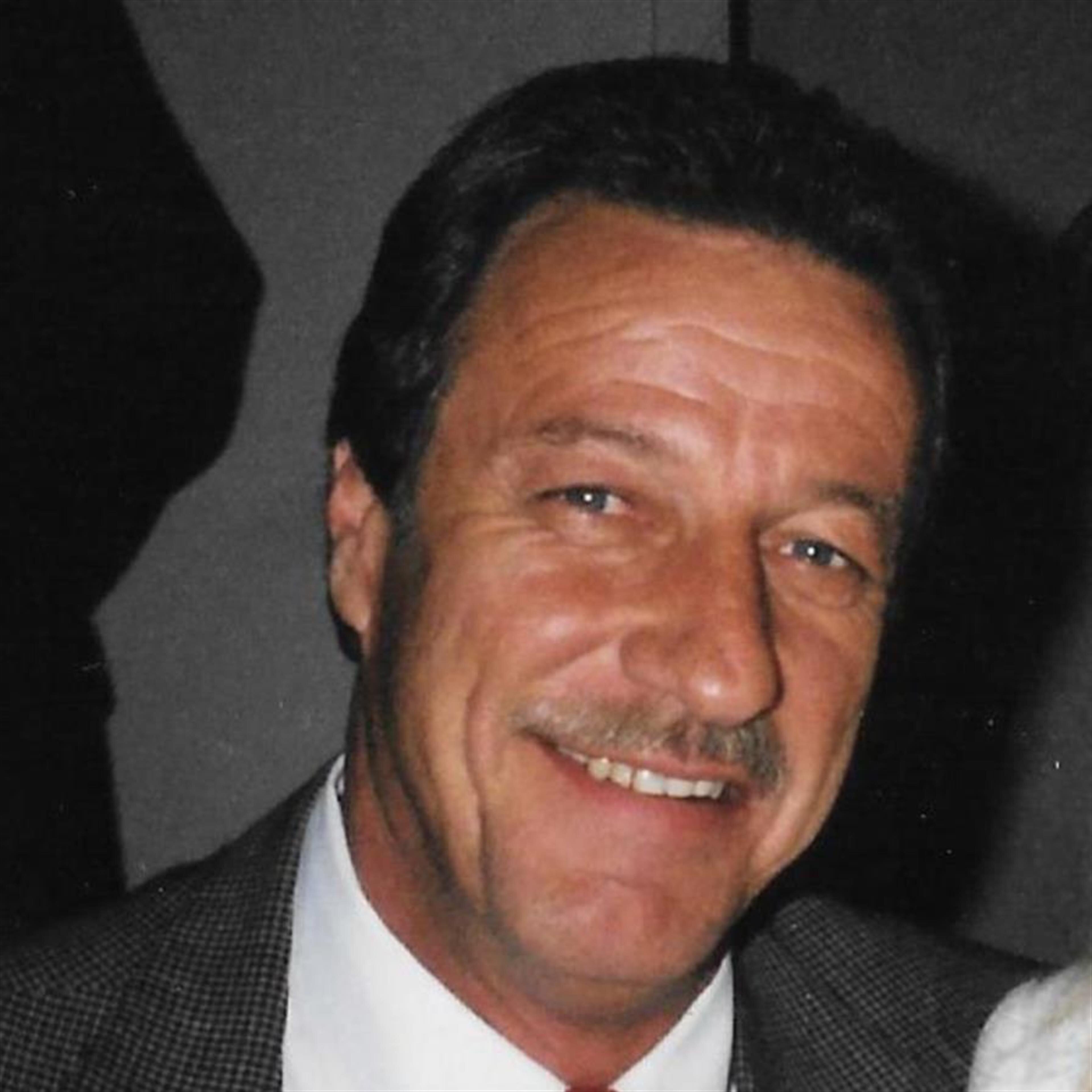 Bruce Edward Dunhoft