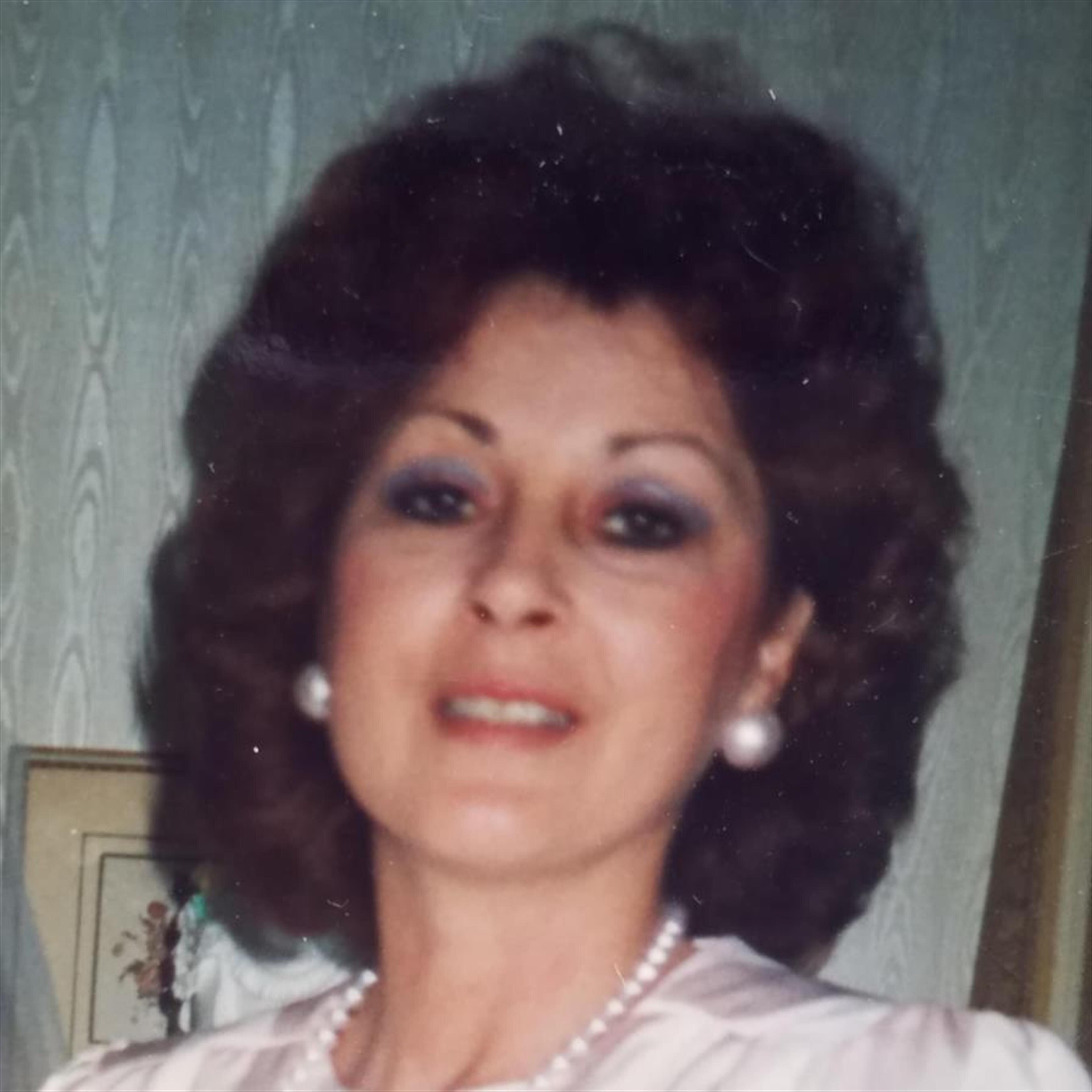 Bernadette L. Zamiska