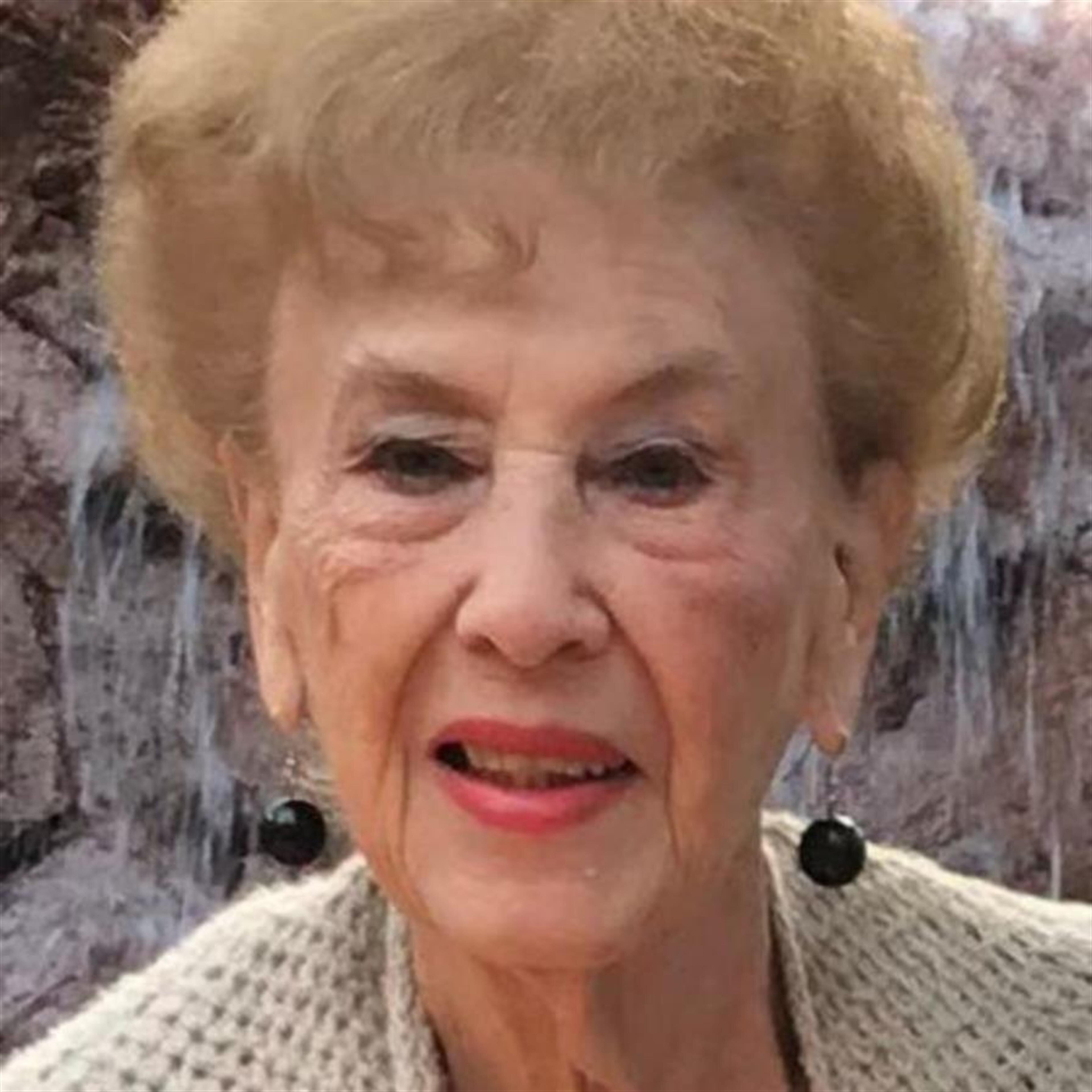 Alma Hoover