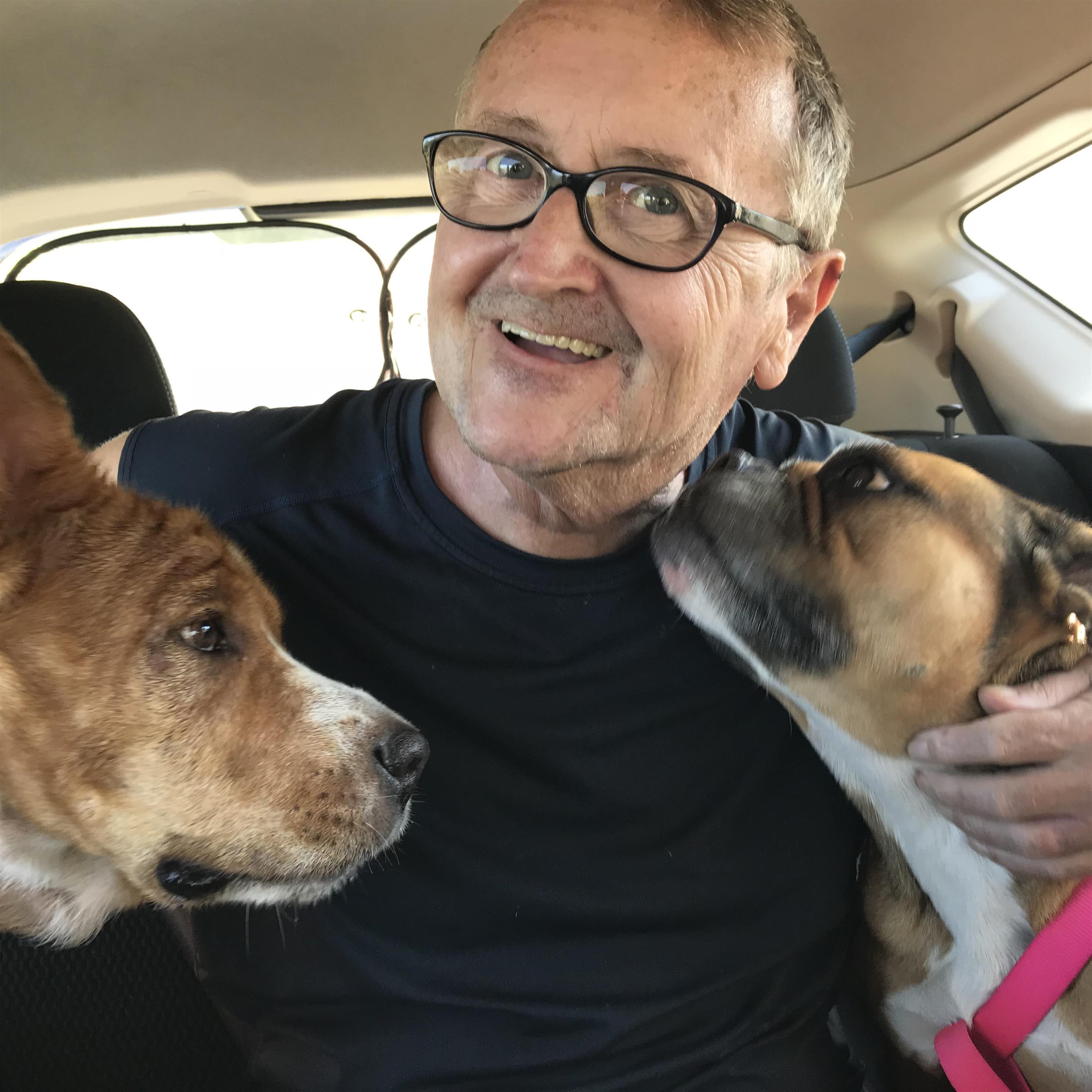 Michael Eugene Girardot's obituary picture