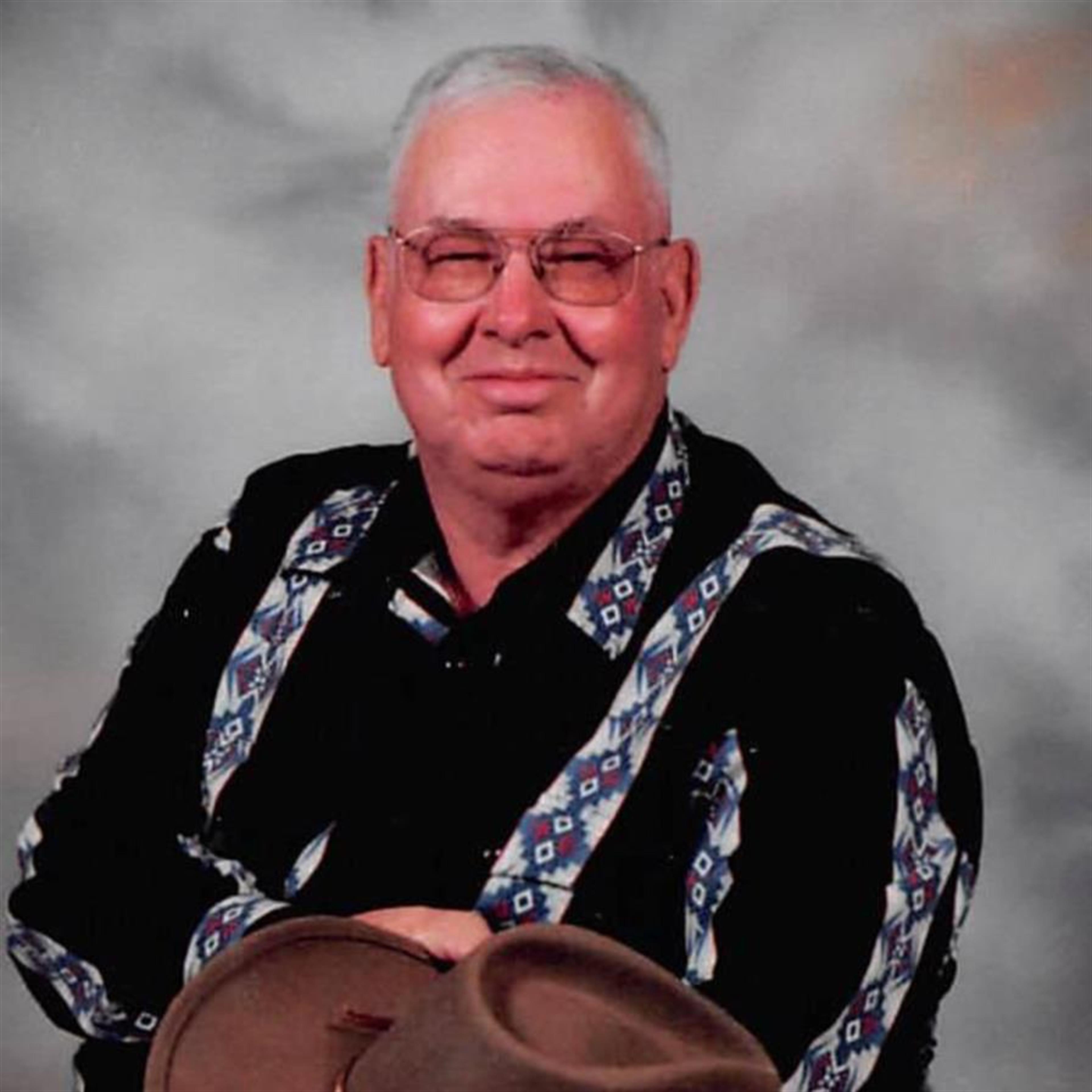 Charles L. Hollandsworth's obituary picture