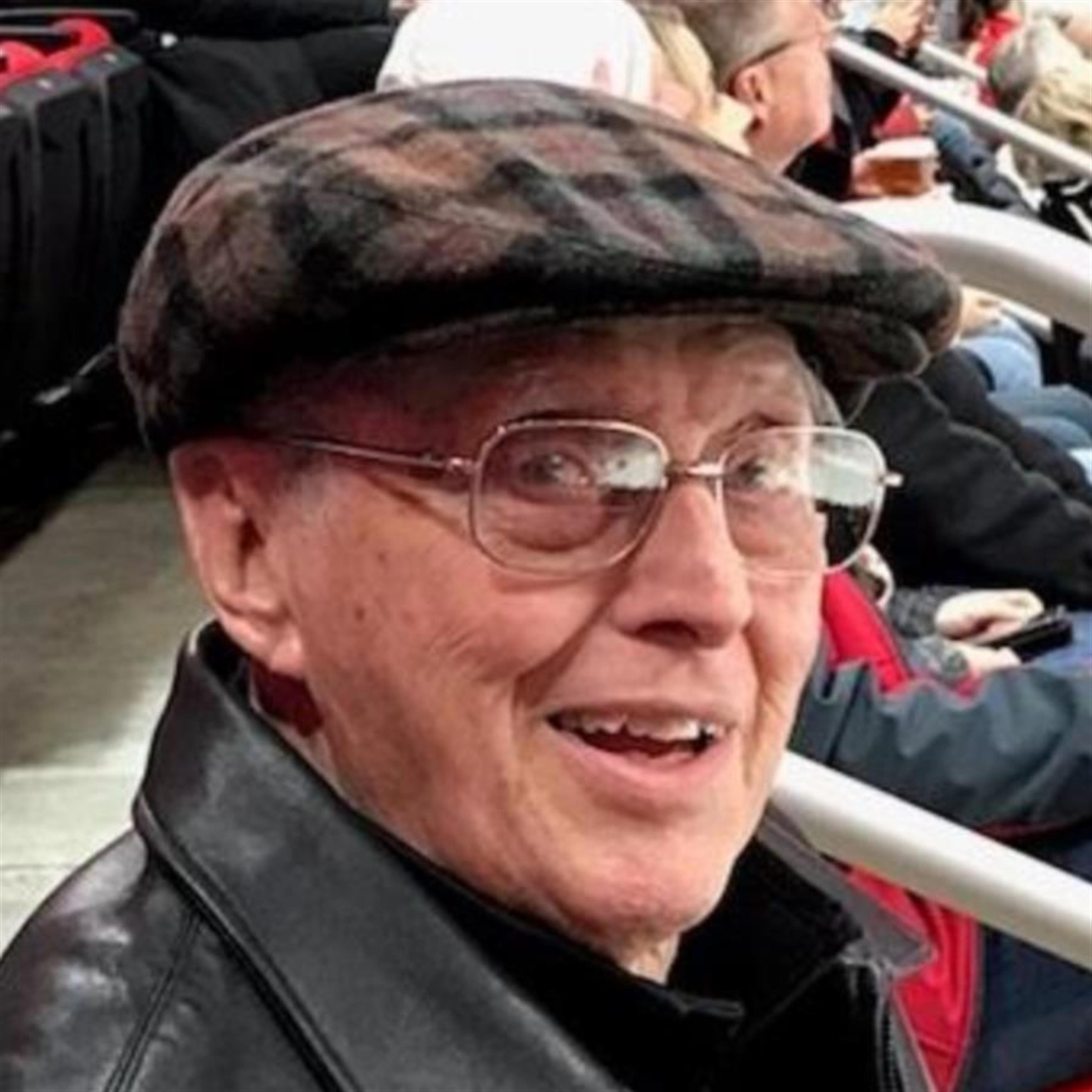 Raymond Elliott's obituary picture