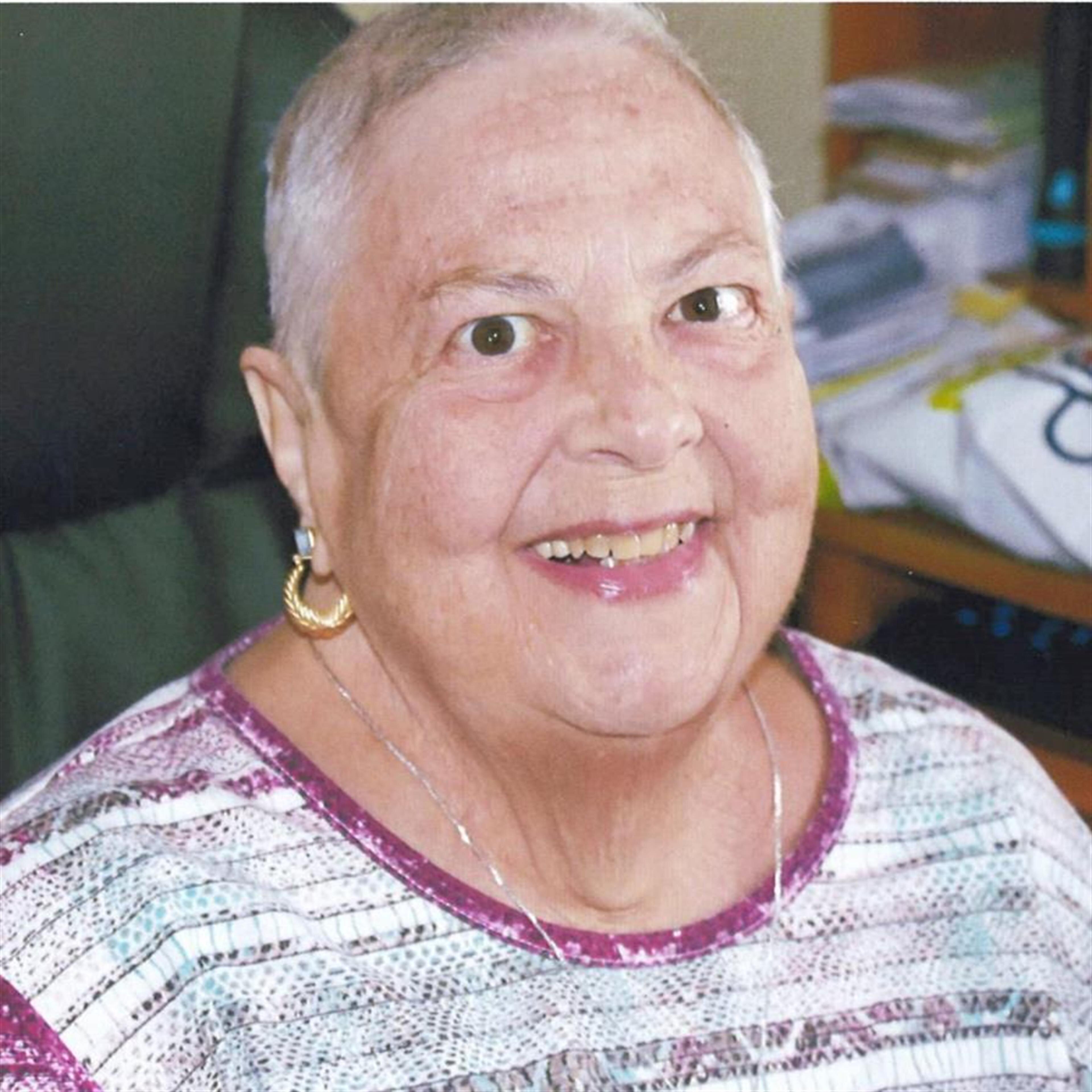 Linda Sue McKenna Lanier