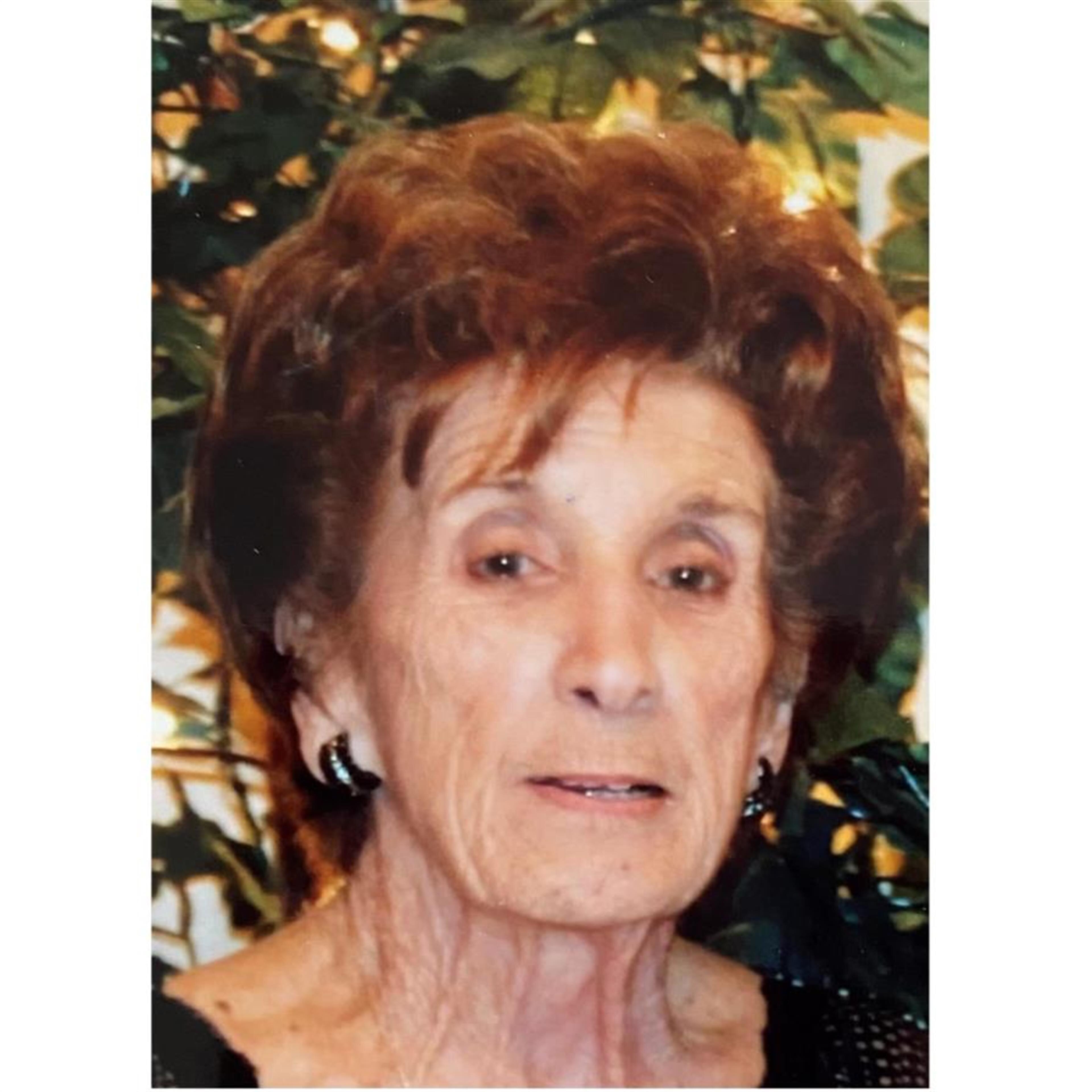 Gloria Nieves Roy