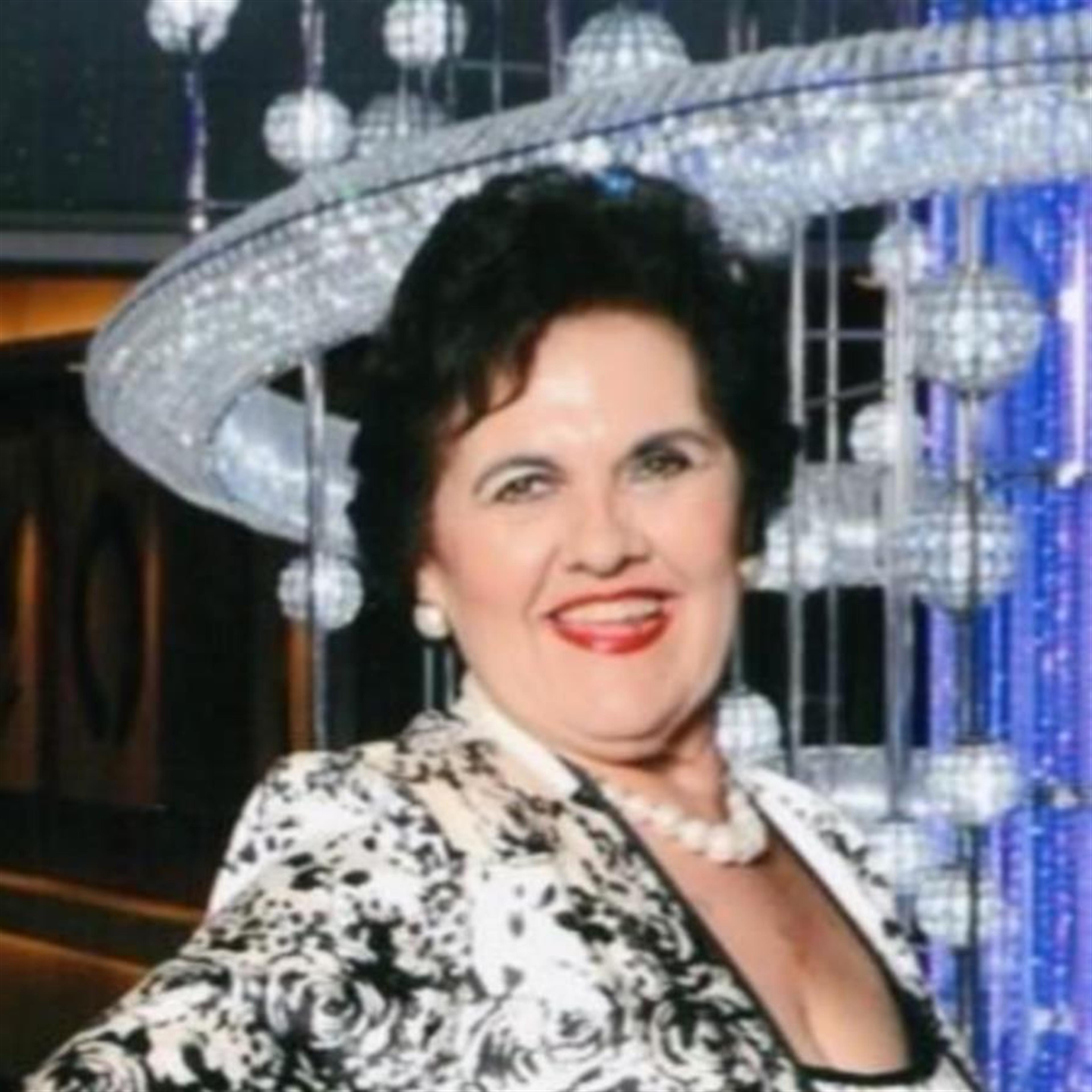 Lourdes Maria Vila