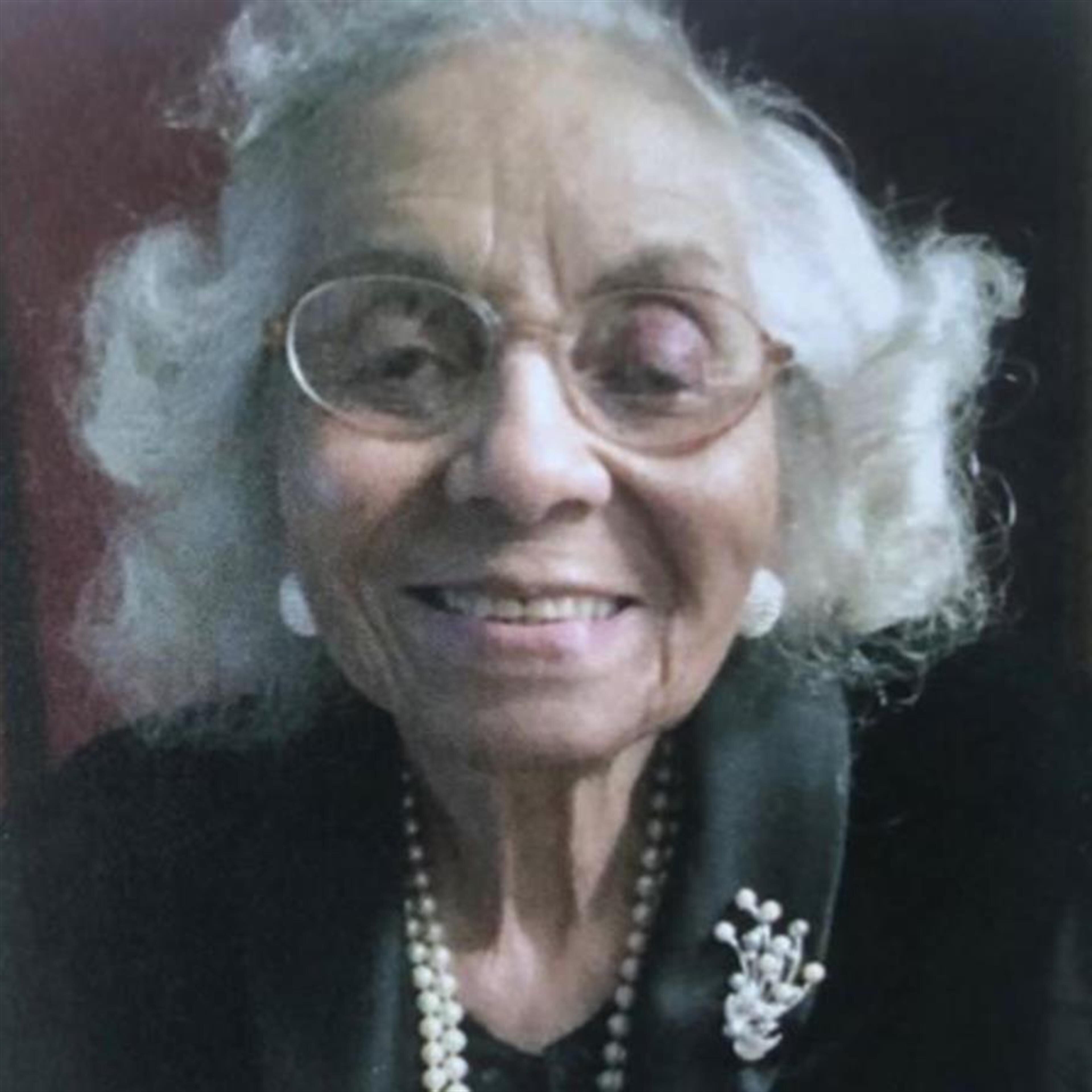 Raynola Blackshear