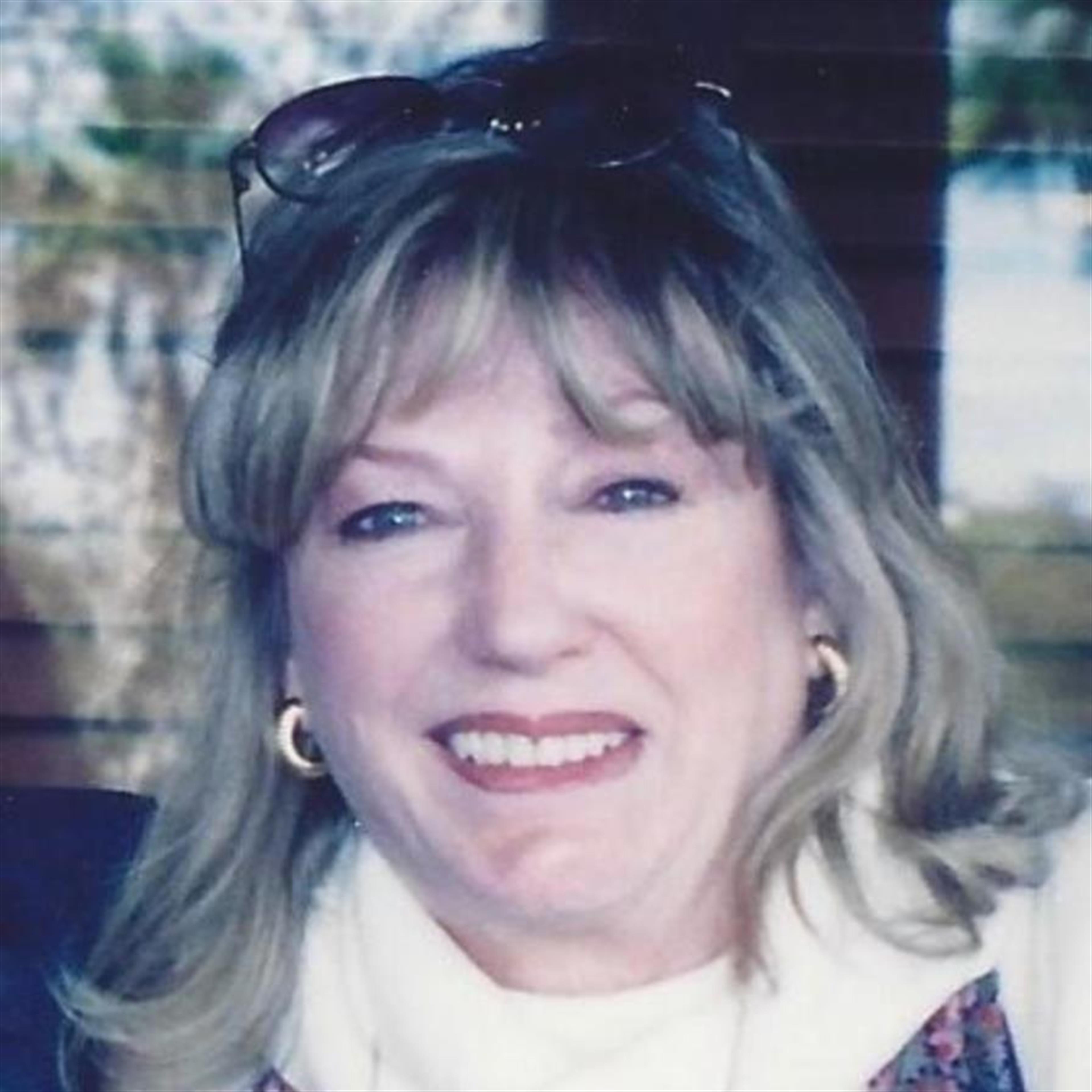 Susan H. Bowles' obituary picture