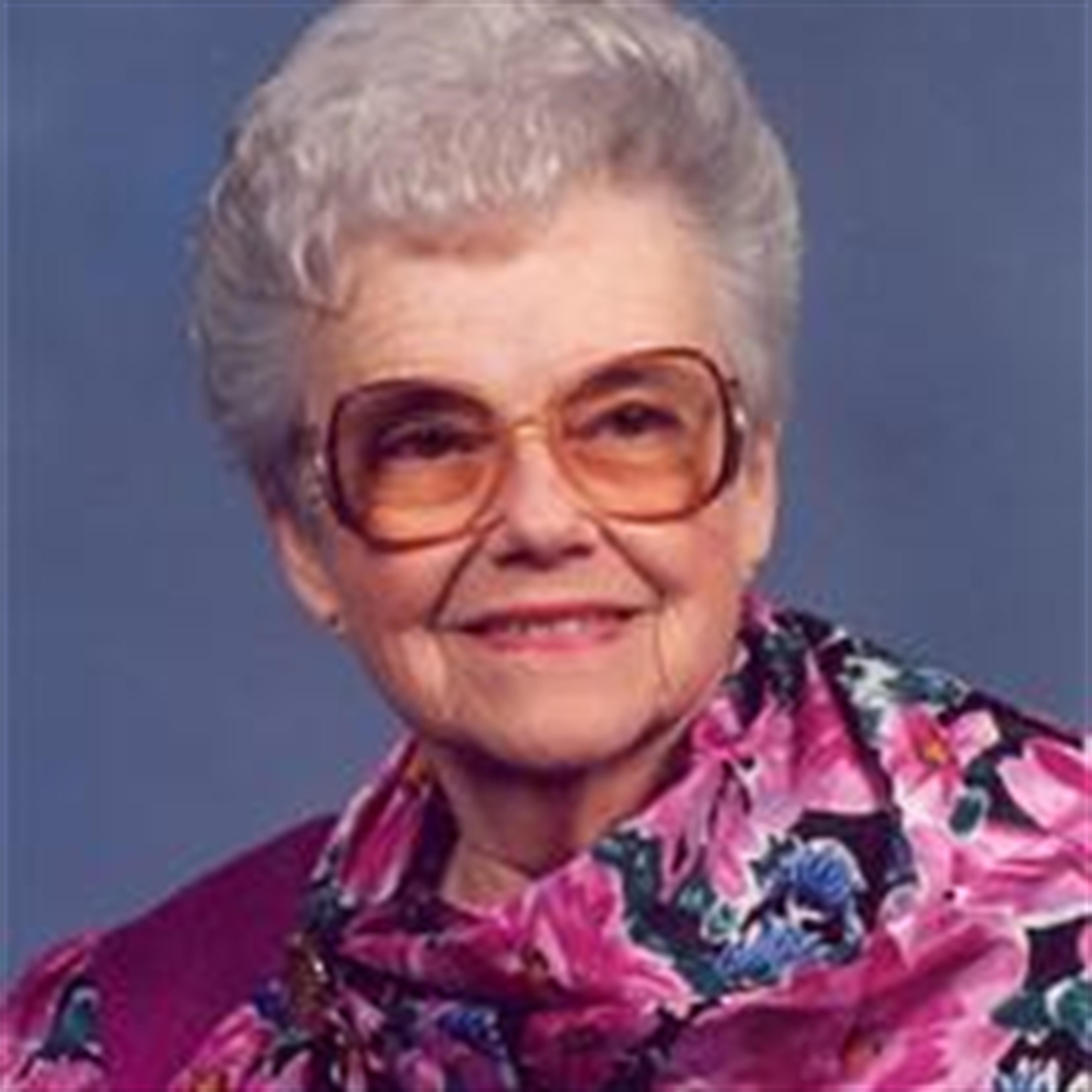 Ruth Kratz's obituary picture