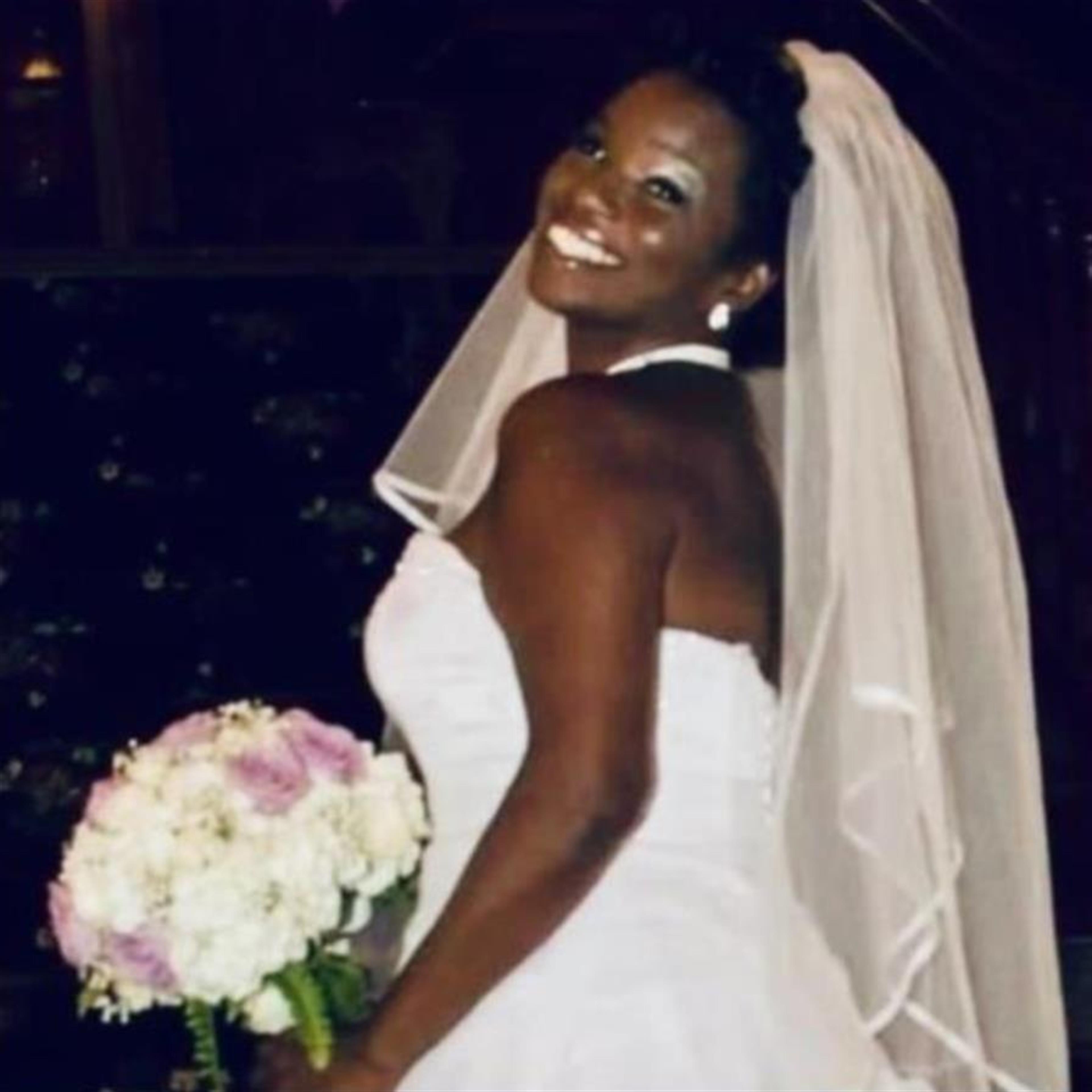 Demitra Reness Robertson-Montz