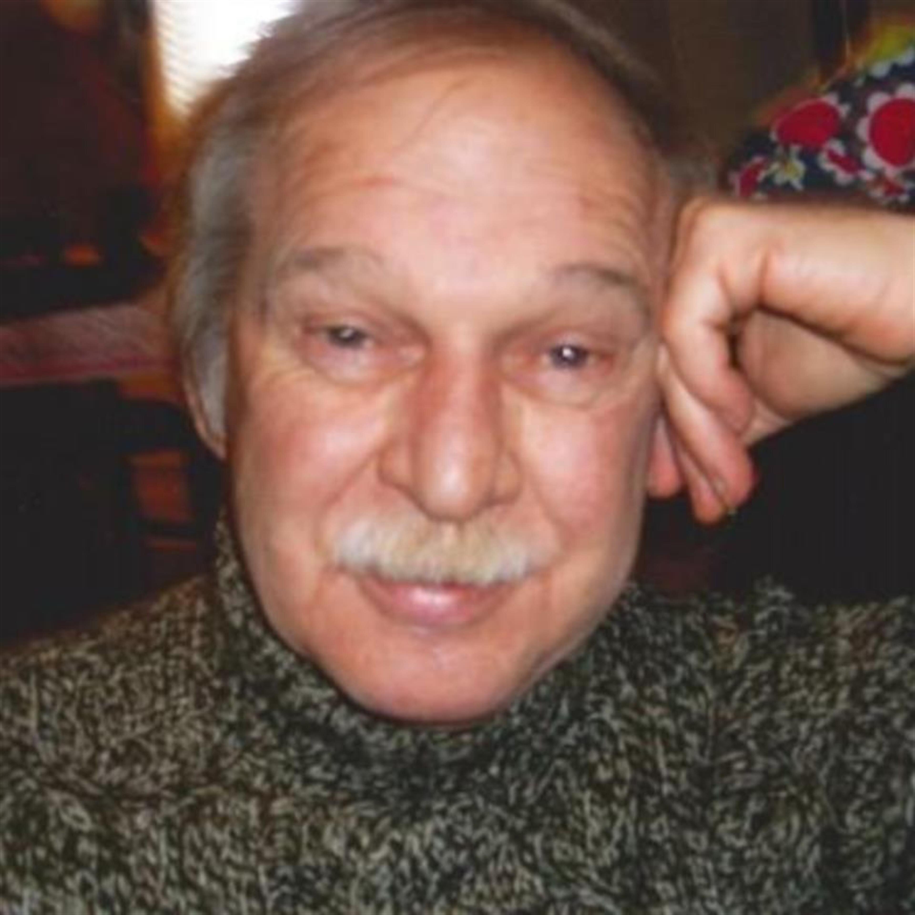 Ernie L. Snyder