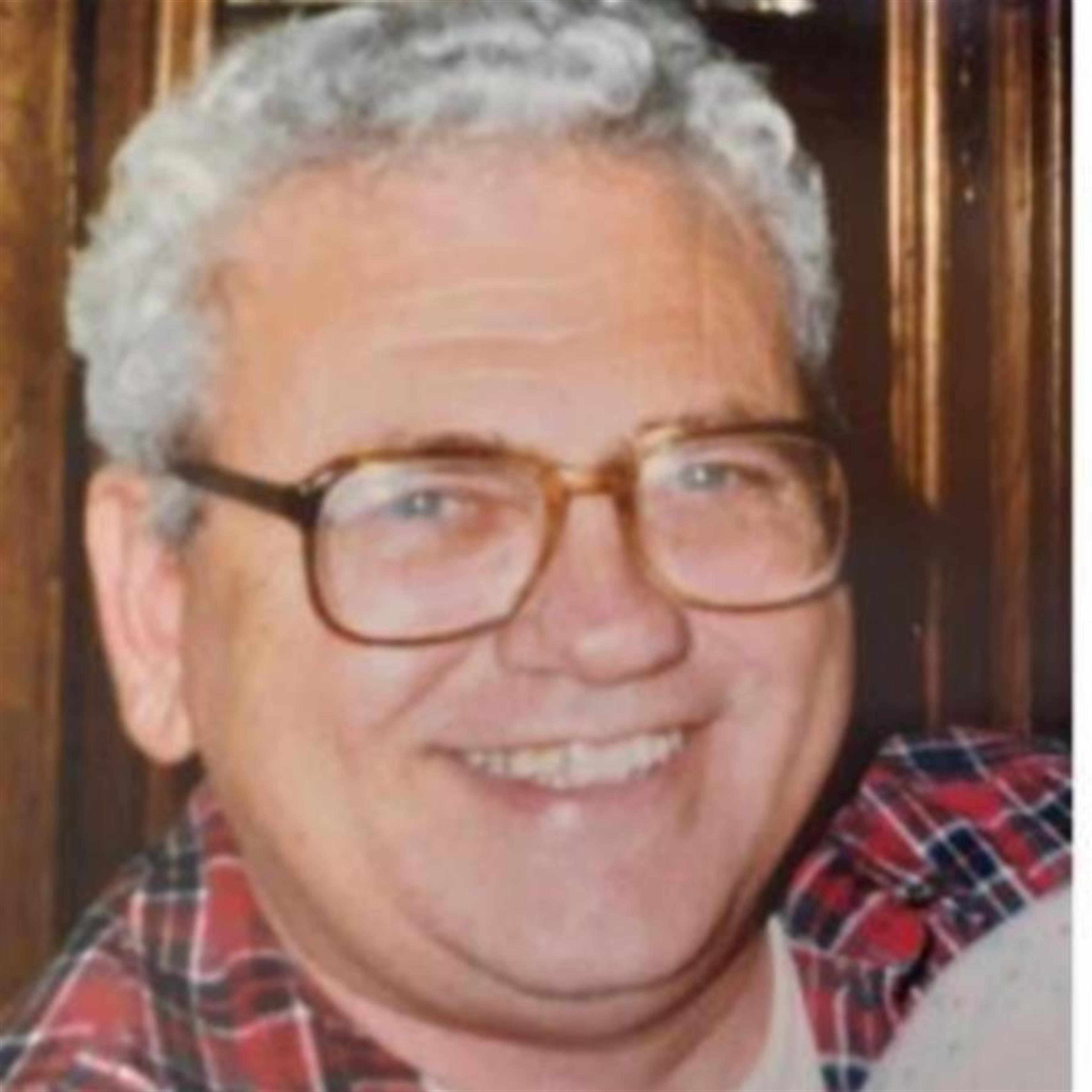 Ernest David Davis' obituary picture