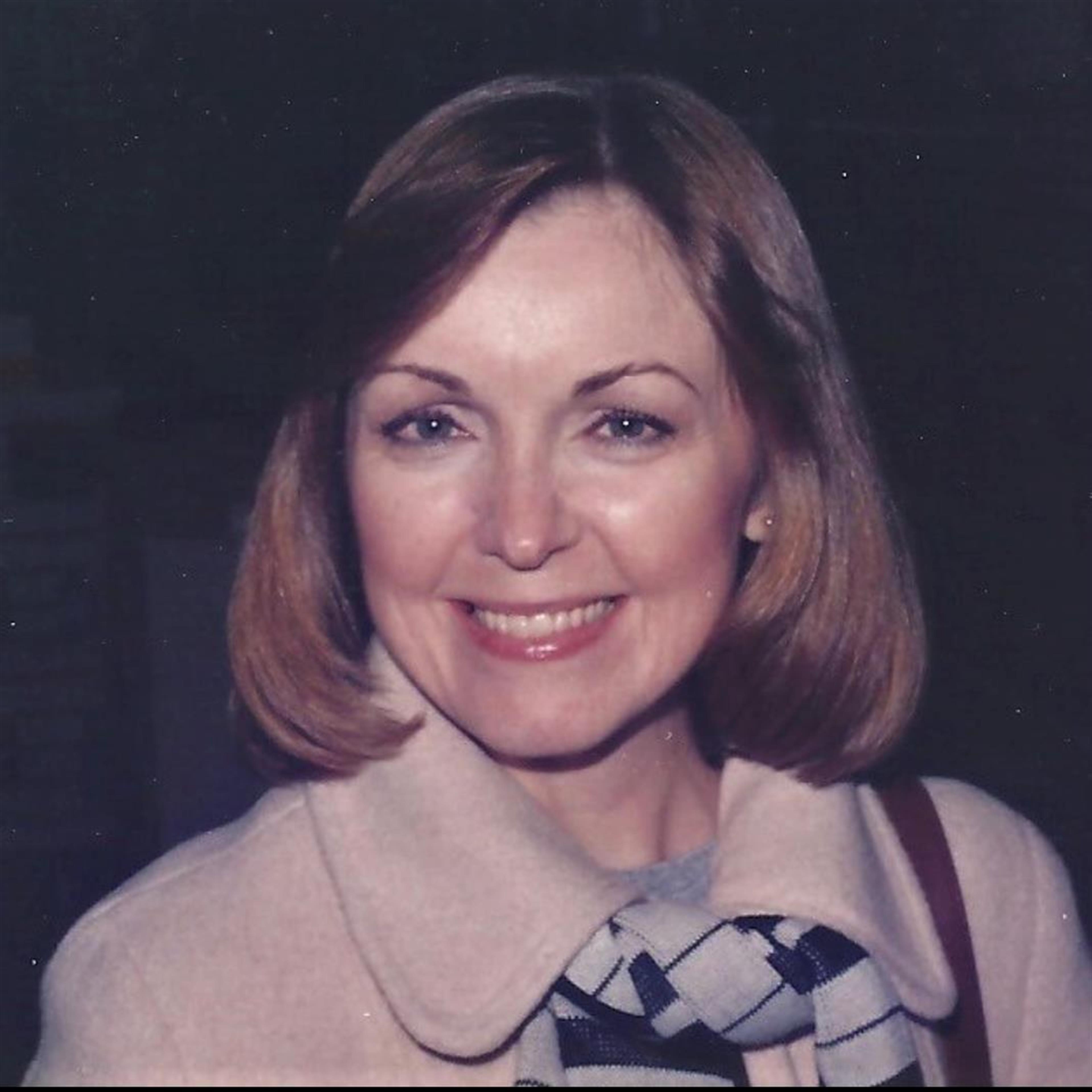 Peggy Wray Bucur