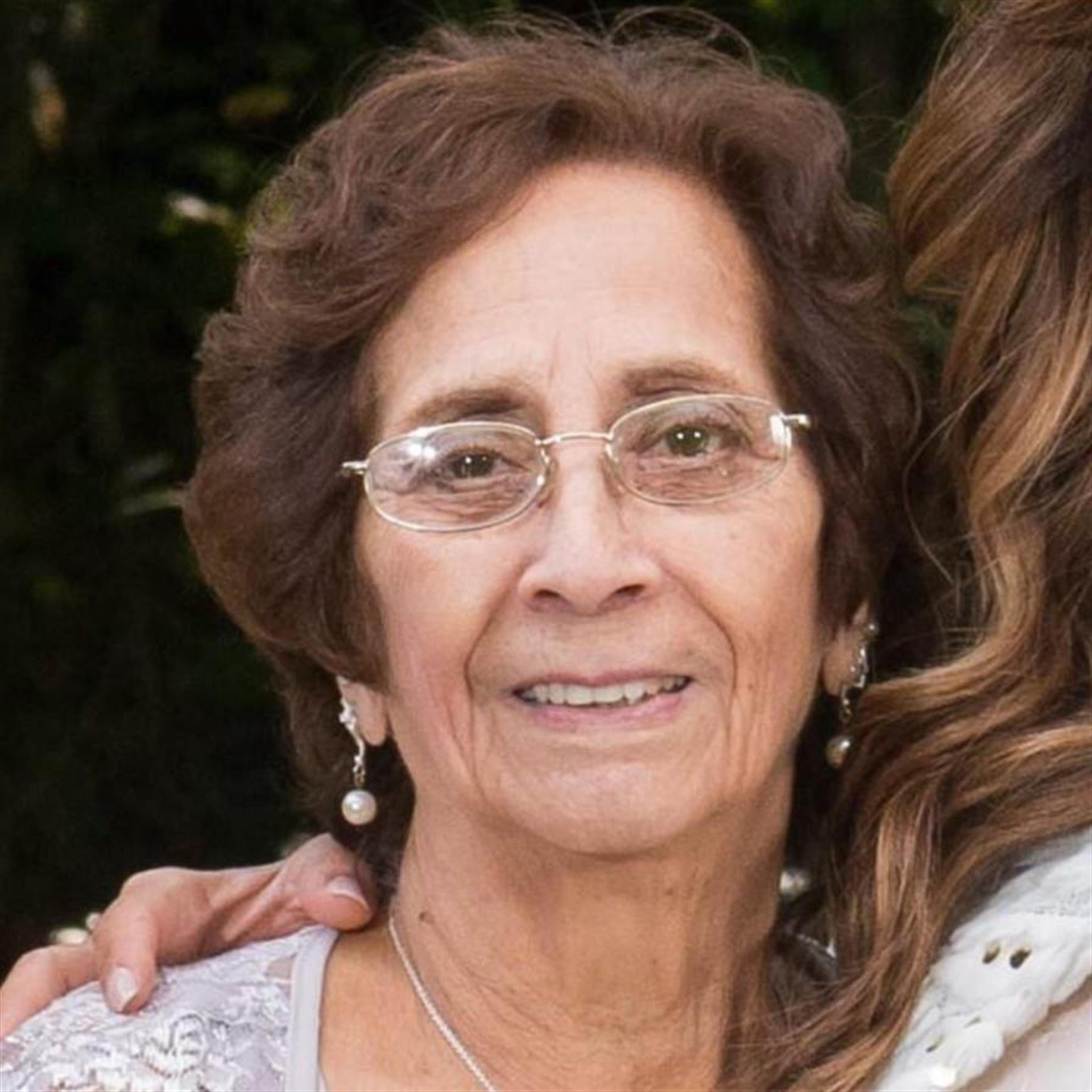 Gilberta Reyes