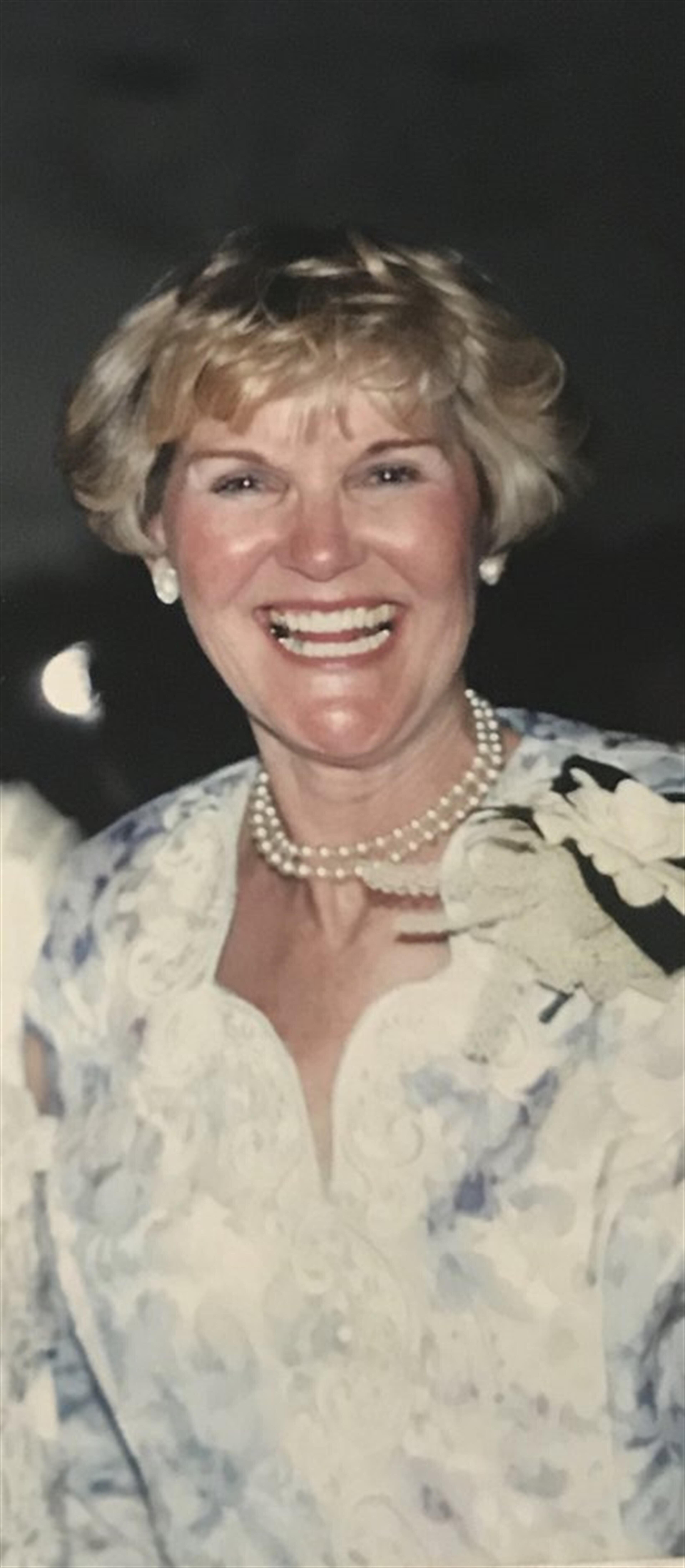 Eleanor J Murphy