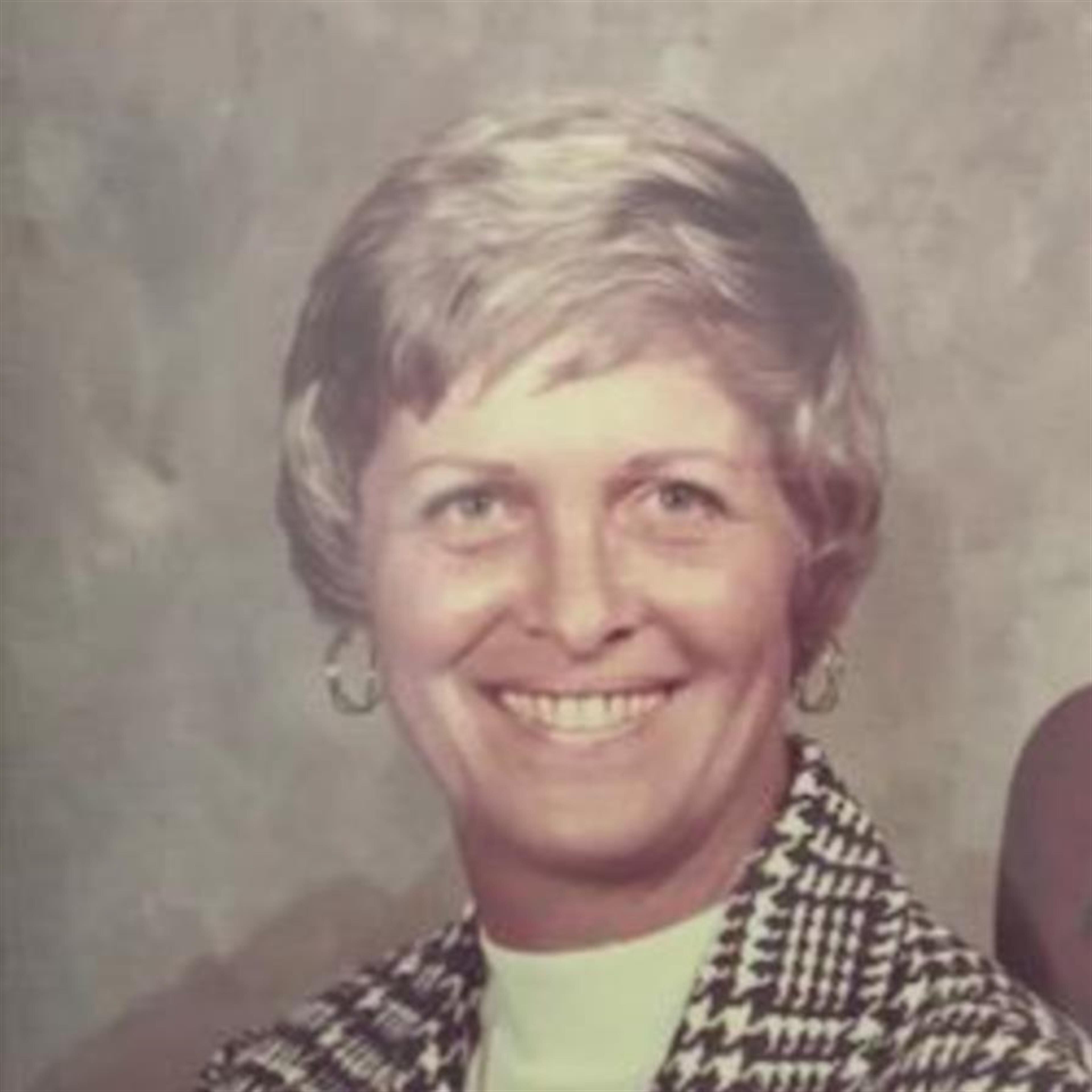 Lois H Patterson
