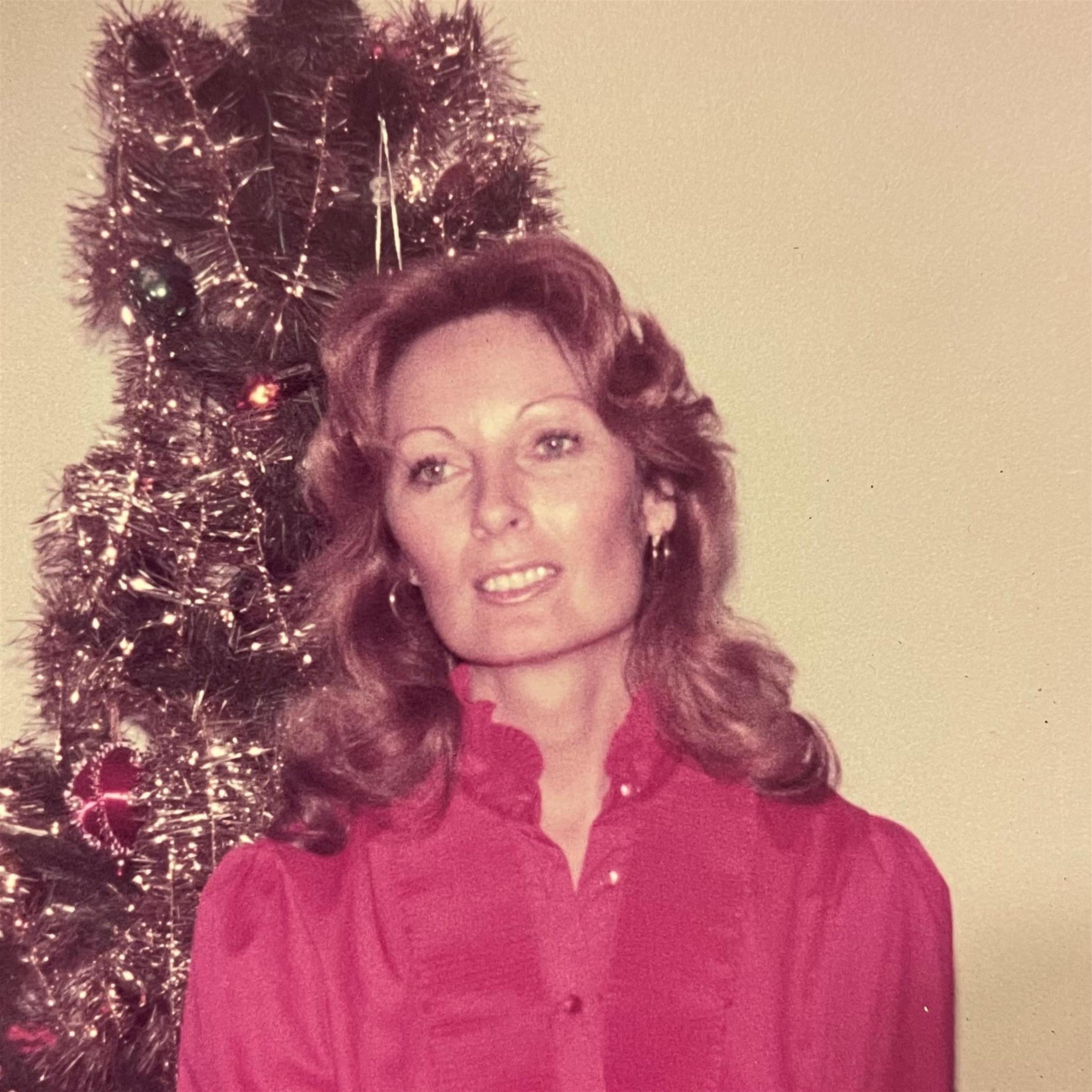 Theresa Lee Nonnweiler (Lebanon)
