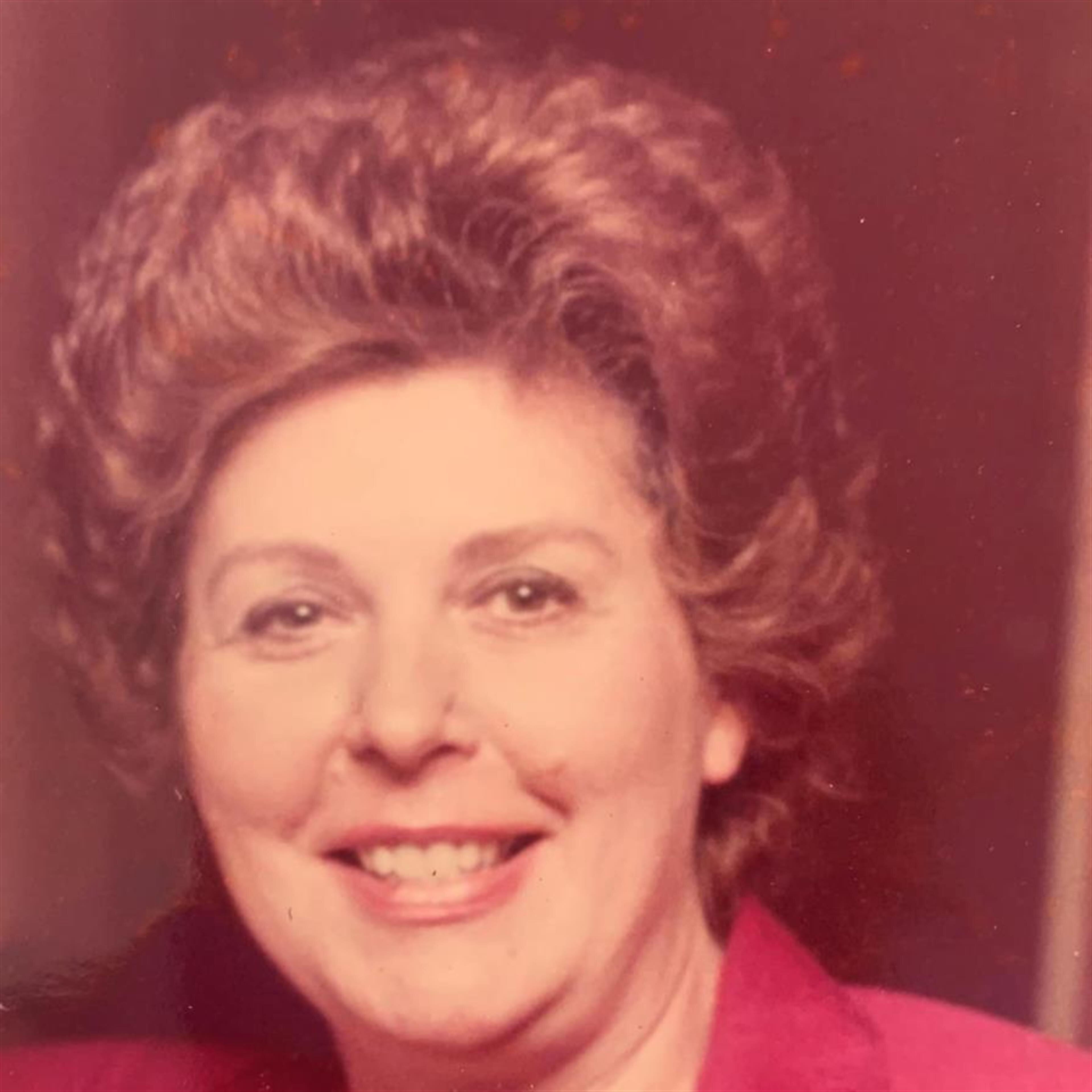 Lois Hughes