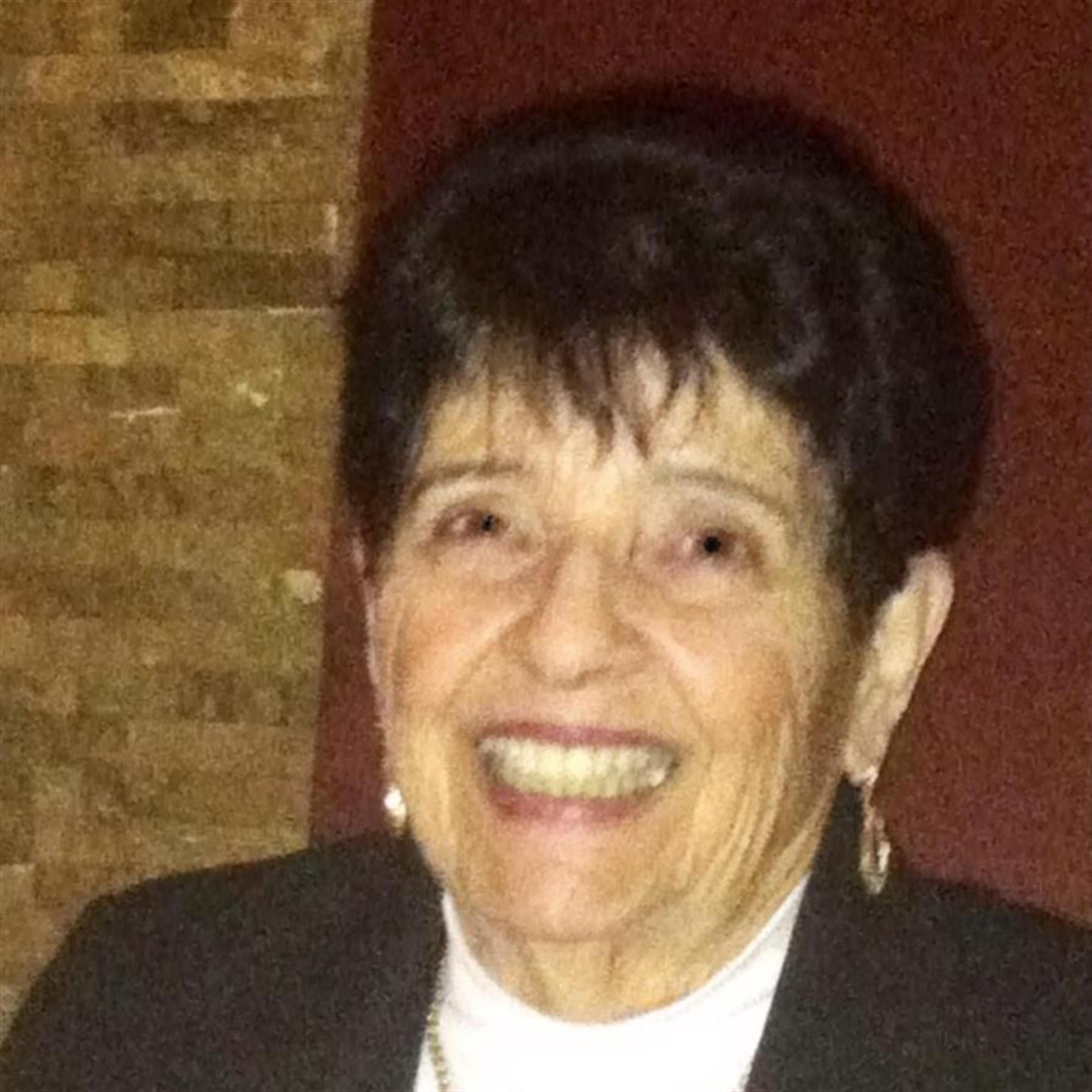 Dolores Albanese