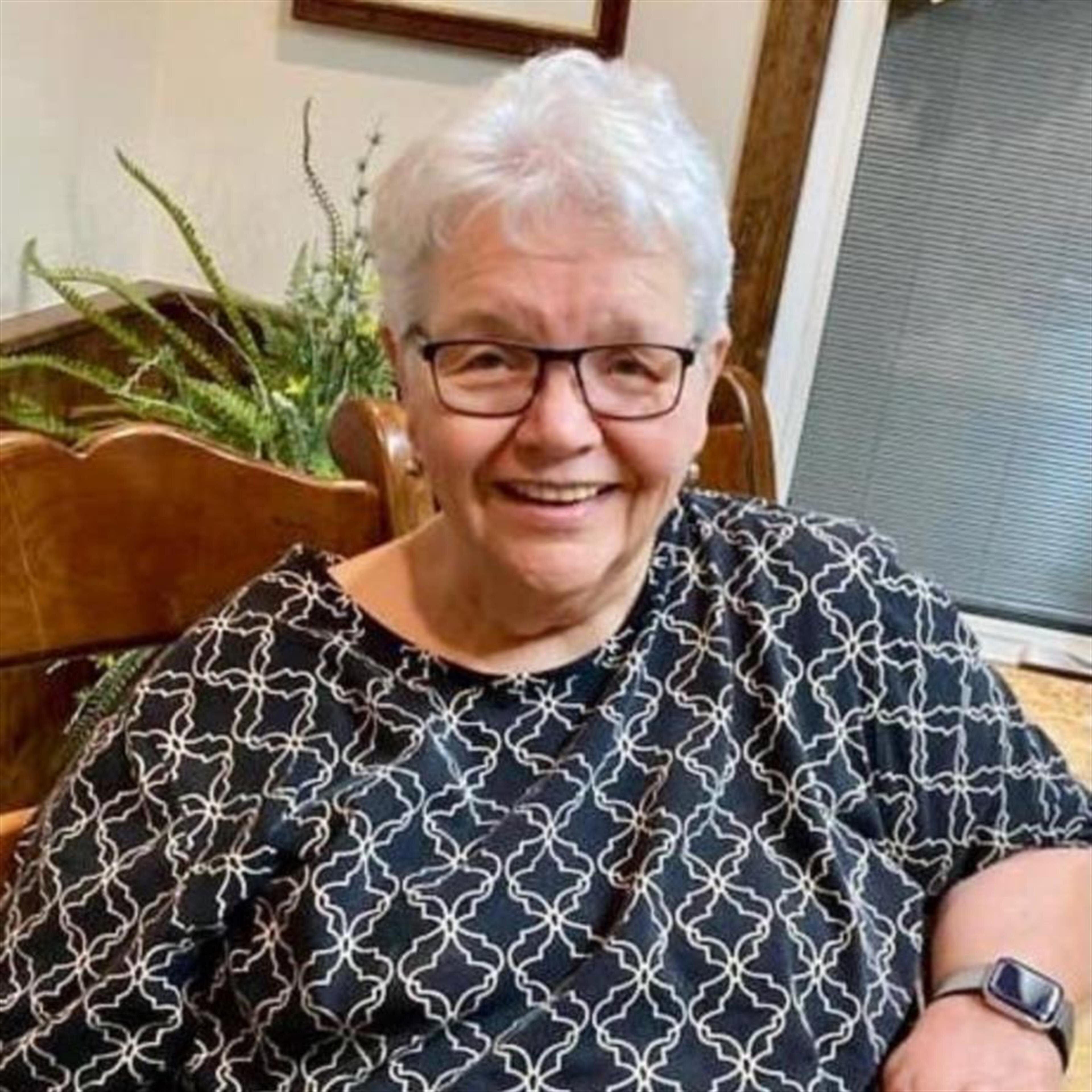 Dolores LeOrene Simmons