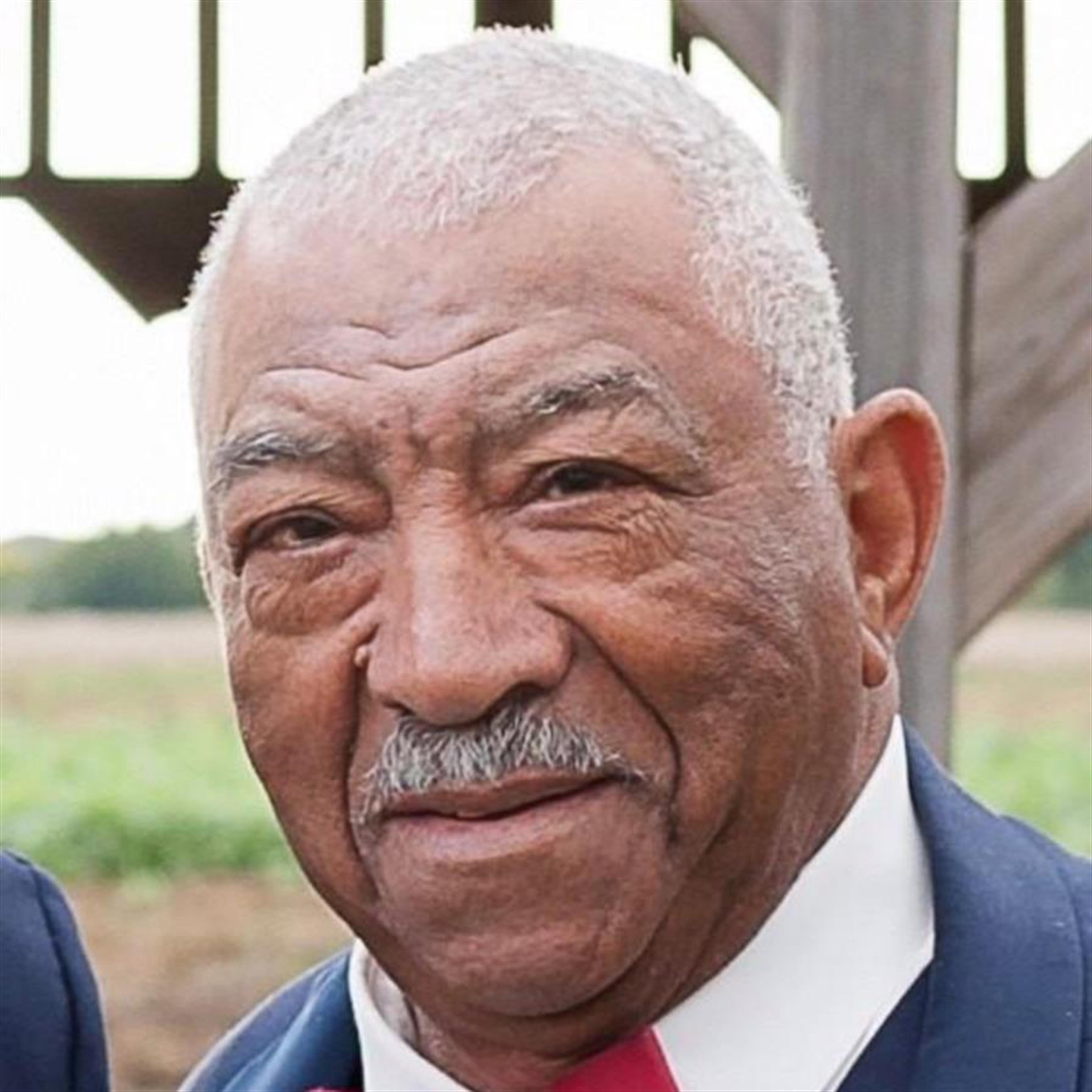 Charles Wallace Sr