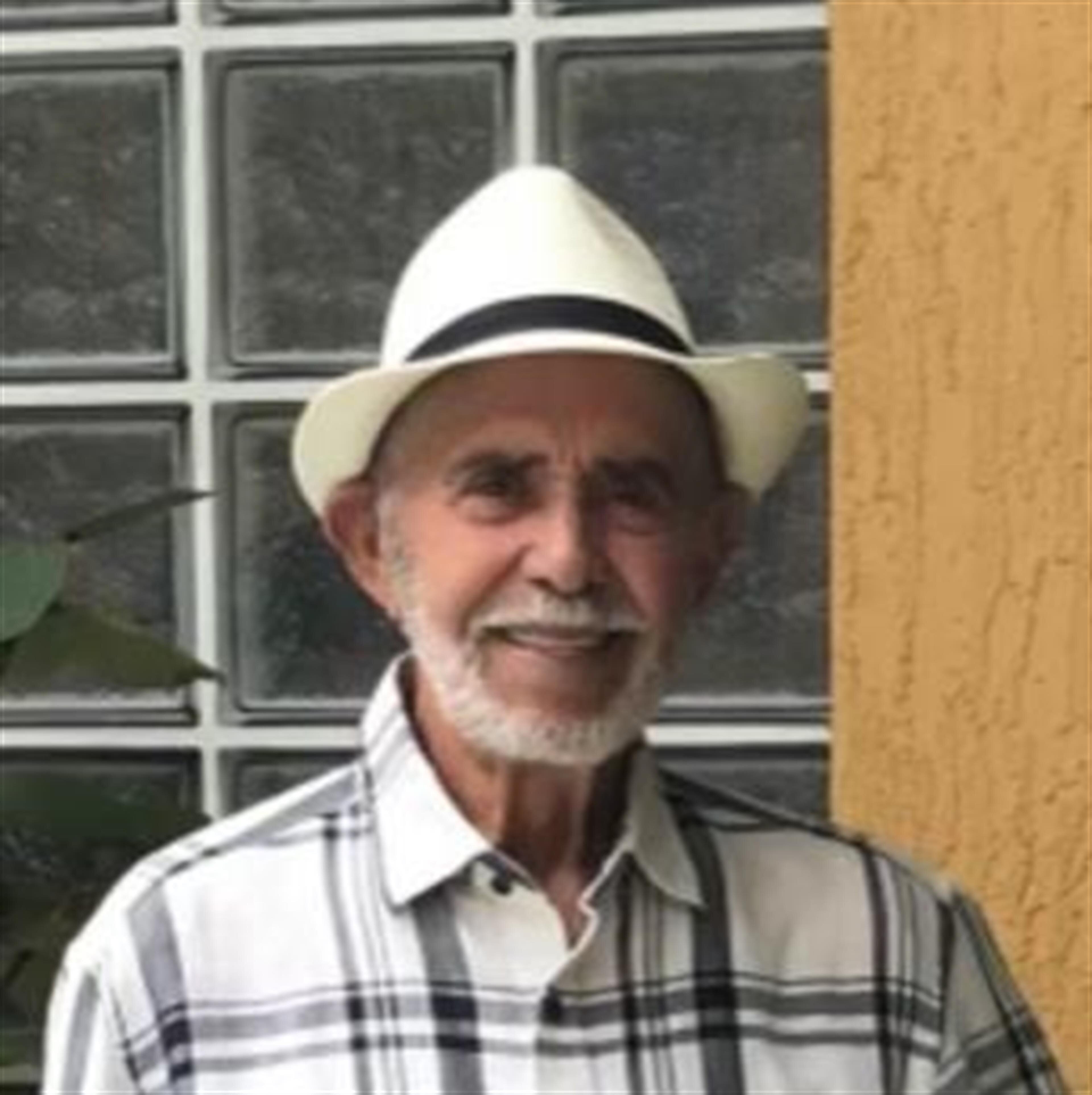 Orlando Peña Lago