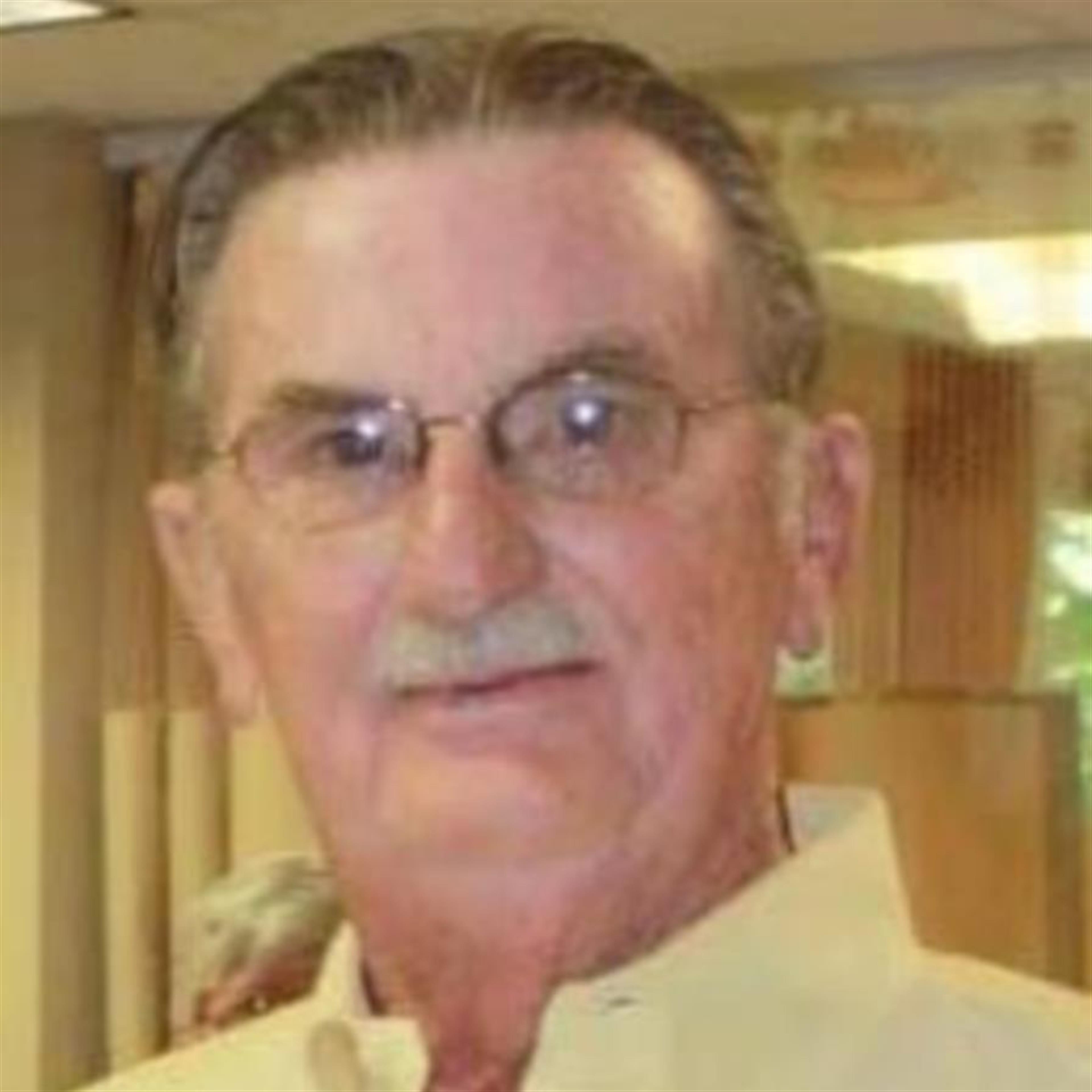 Robert M. "Bob" Henderson's obituary picture