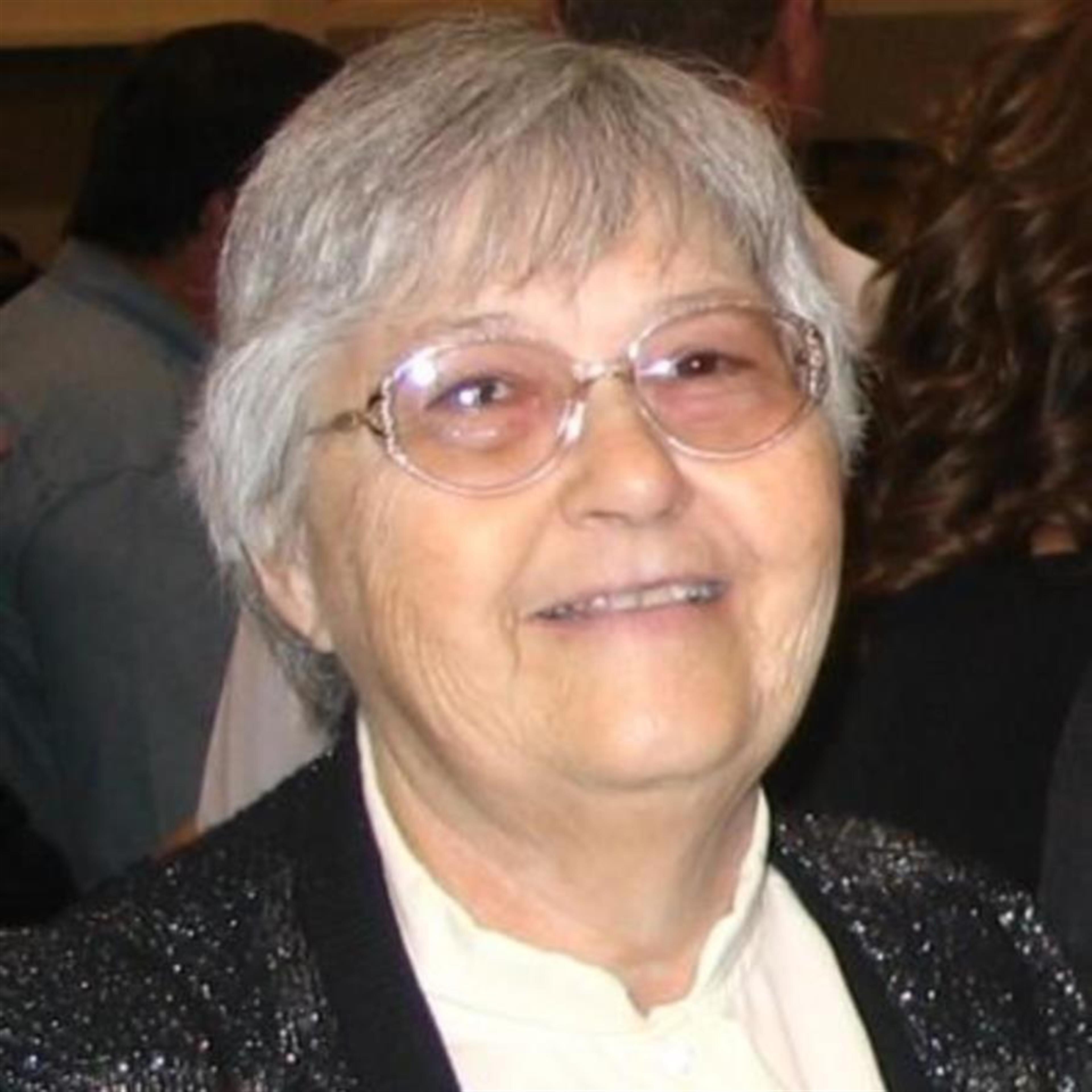 Vera Lea Rifenburg (Lebanon)