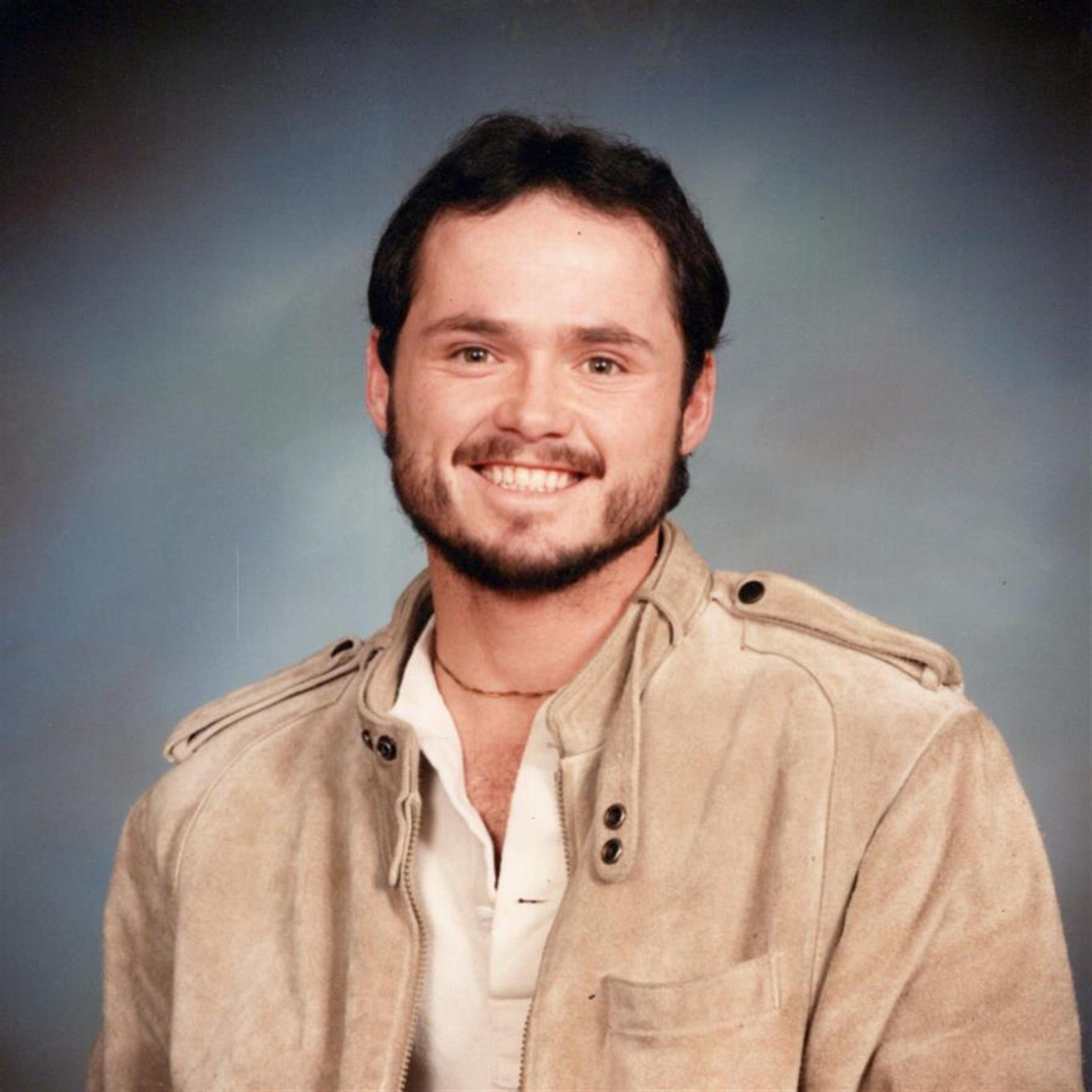 Floyd Michael Hilton Sr