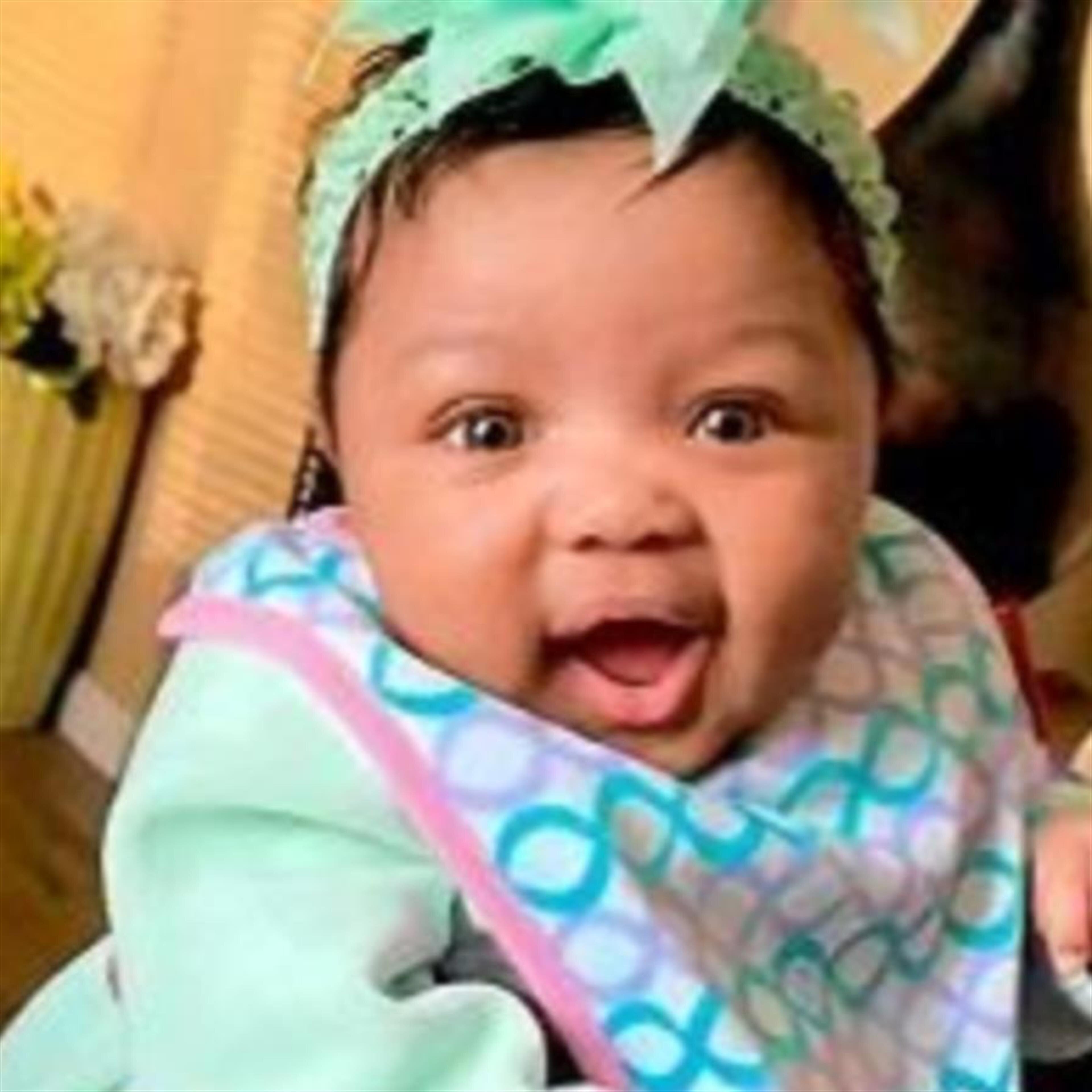 BABY SAMARIA XURI THOMAS