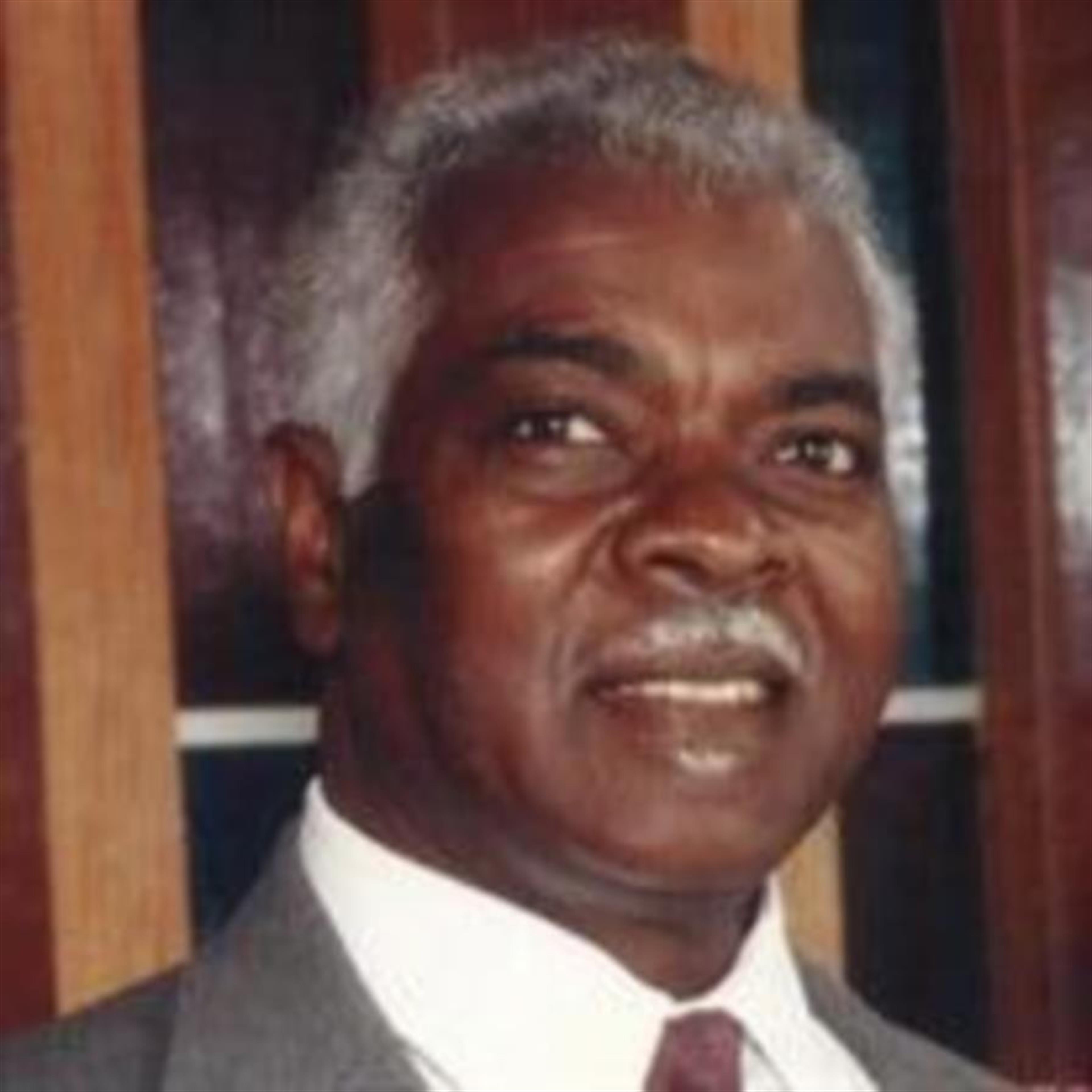 Leslie Bancroft Reid's obituary picture