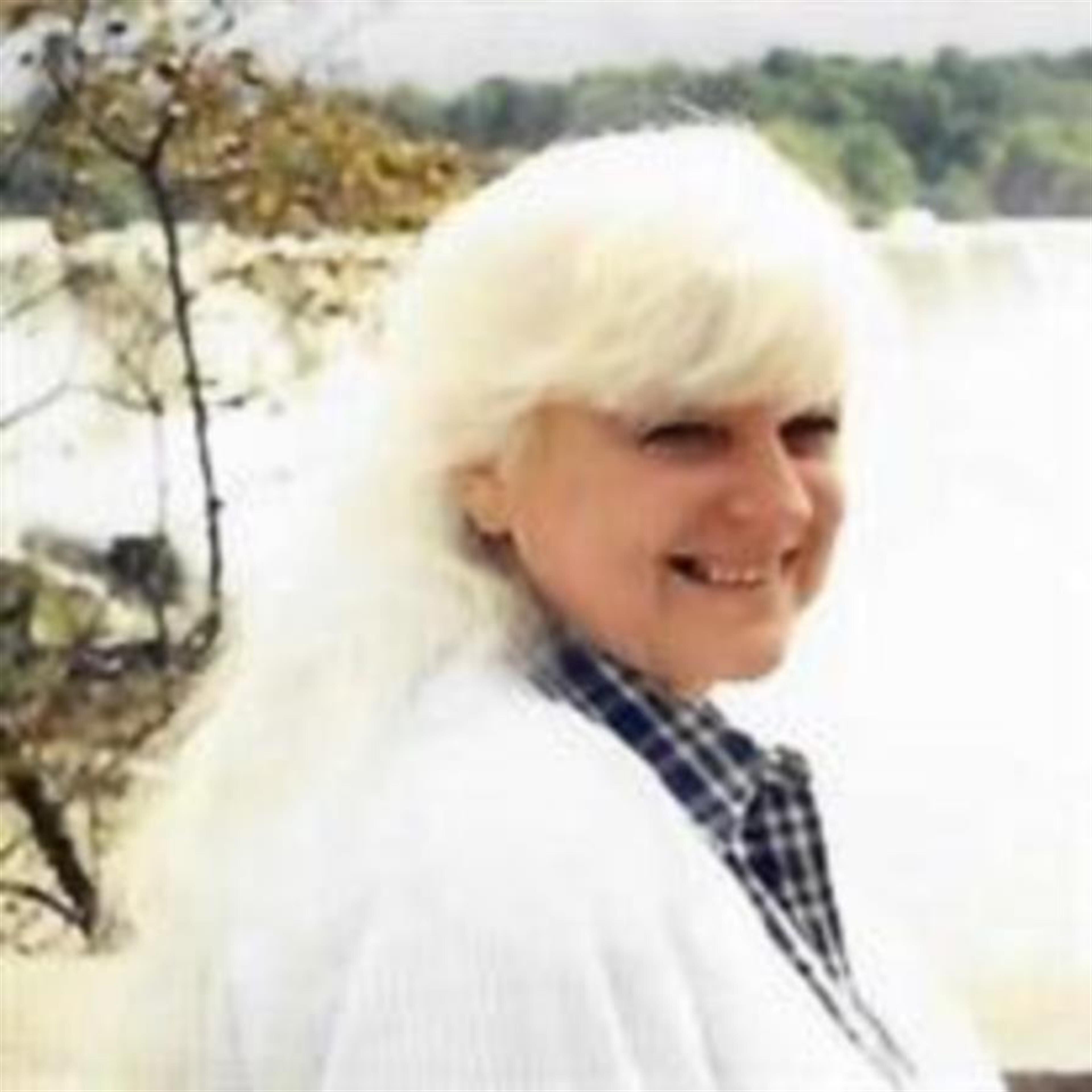 Earlene Alexander (Bolivar)