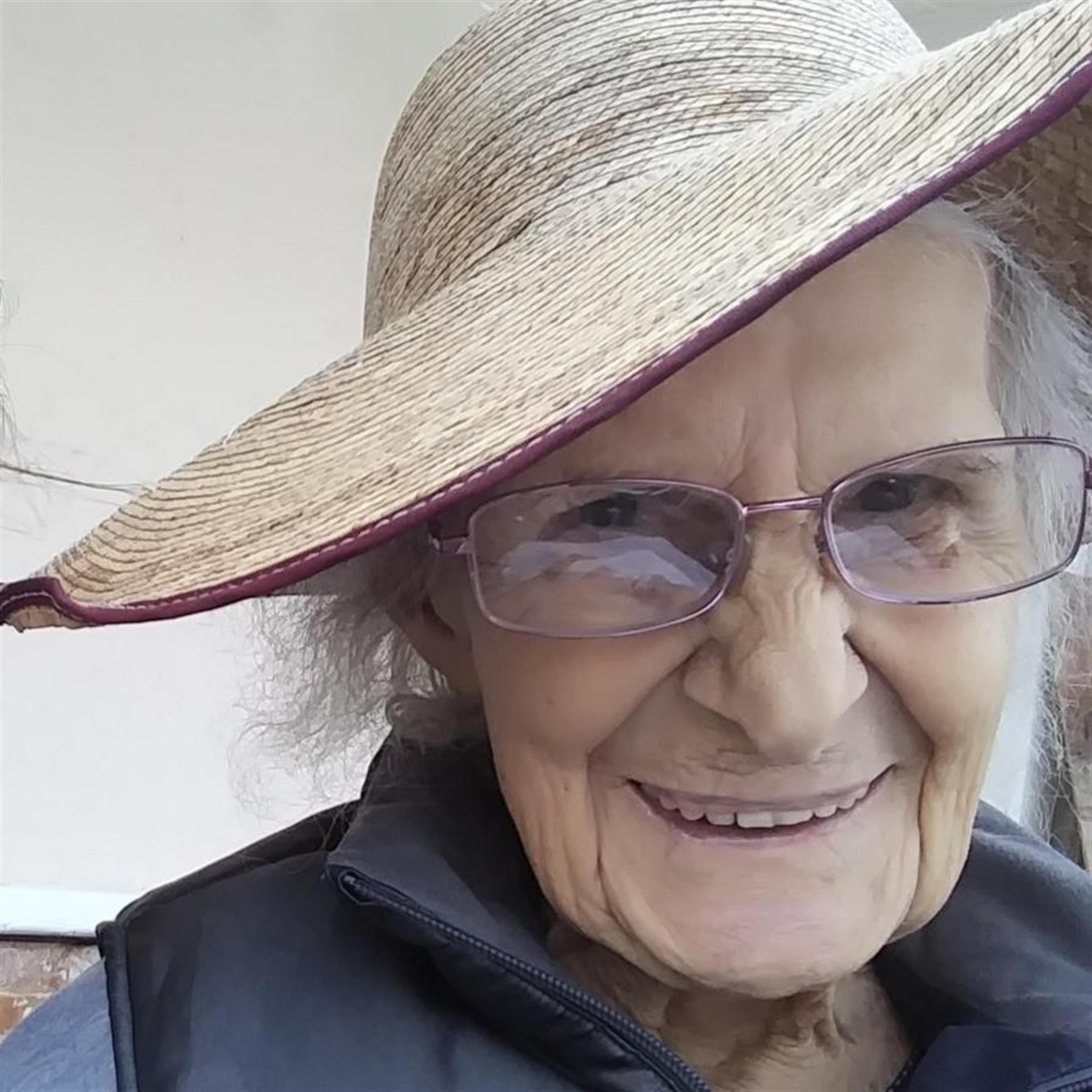 Violet Rodrigues Creech's obituary picture