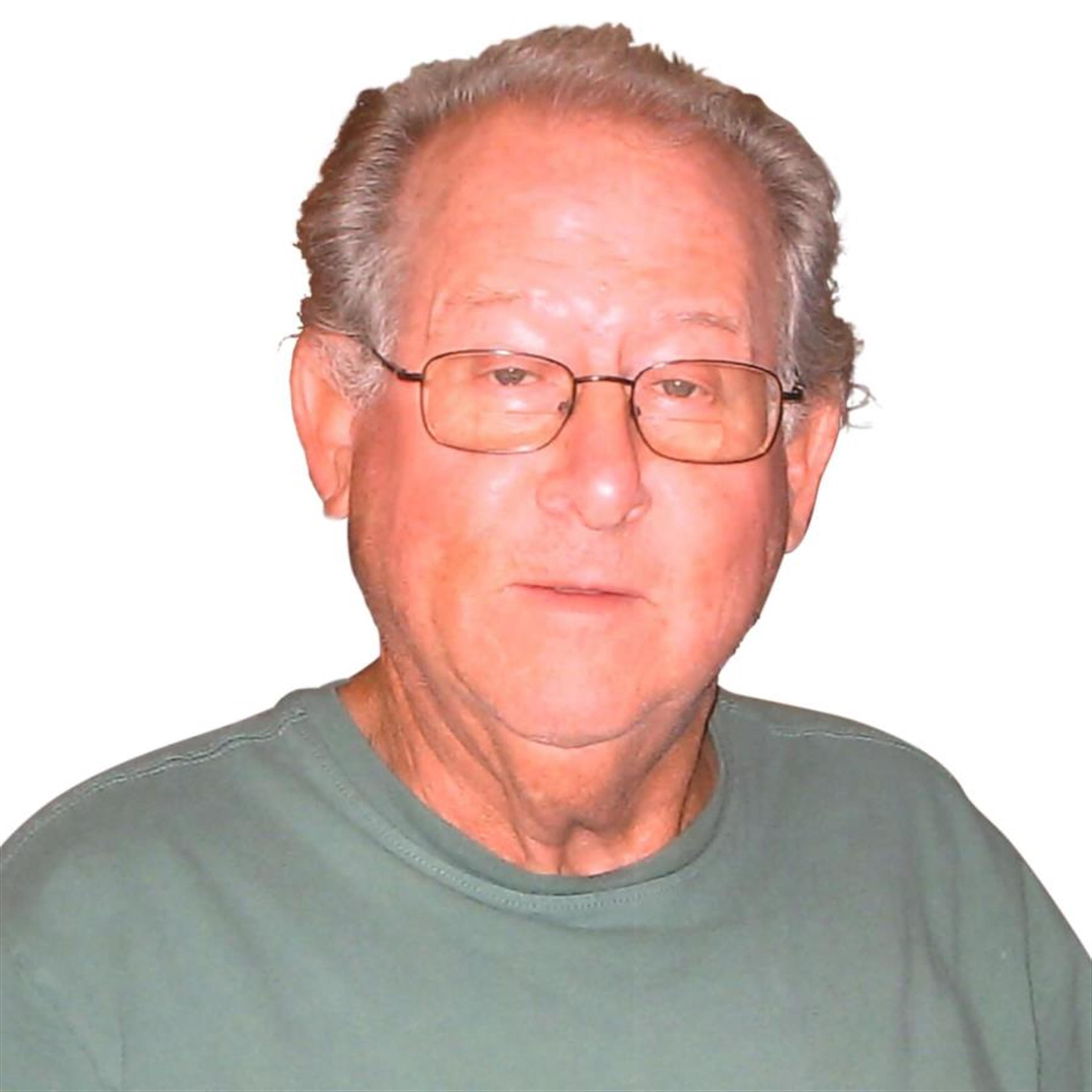 Robert F Kitts